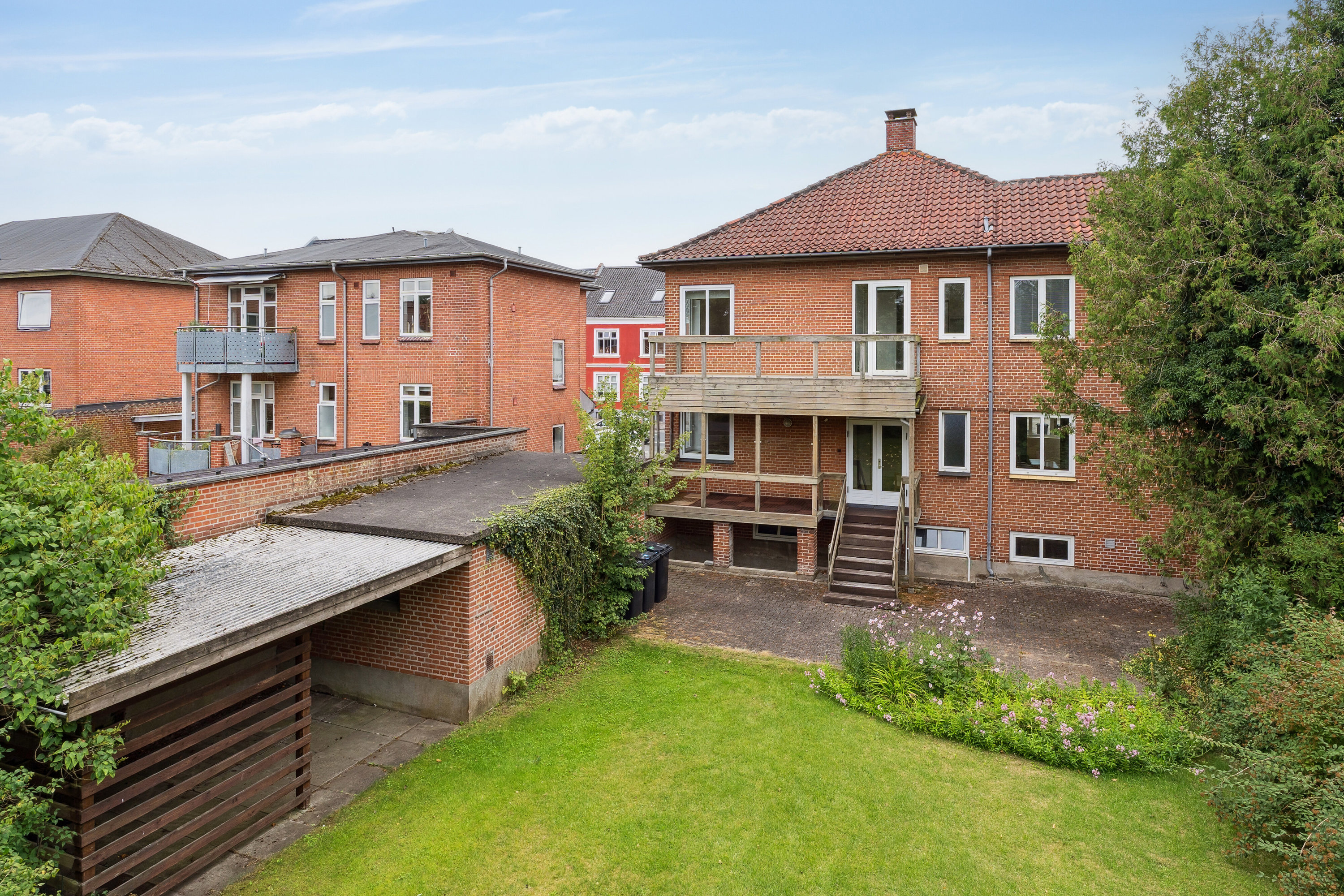 Fremhævet gårdmiljø billede i fuldskærmstilstand. Billede af Frederiksberggade 37, 8600 Silkeborg