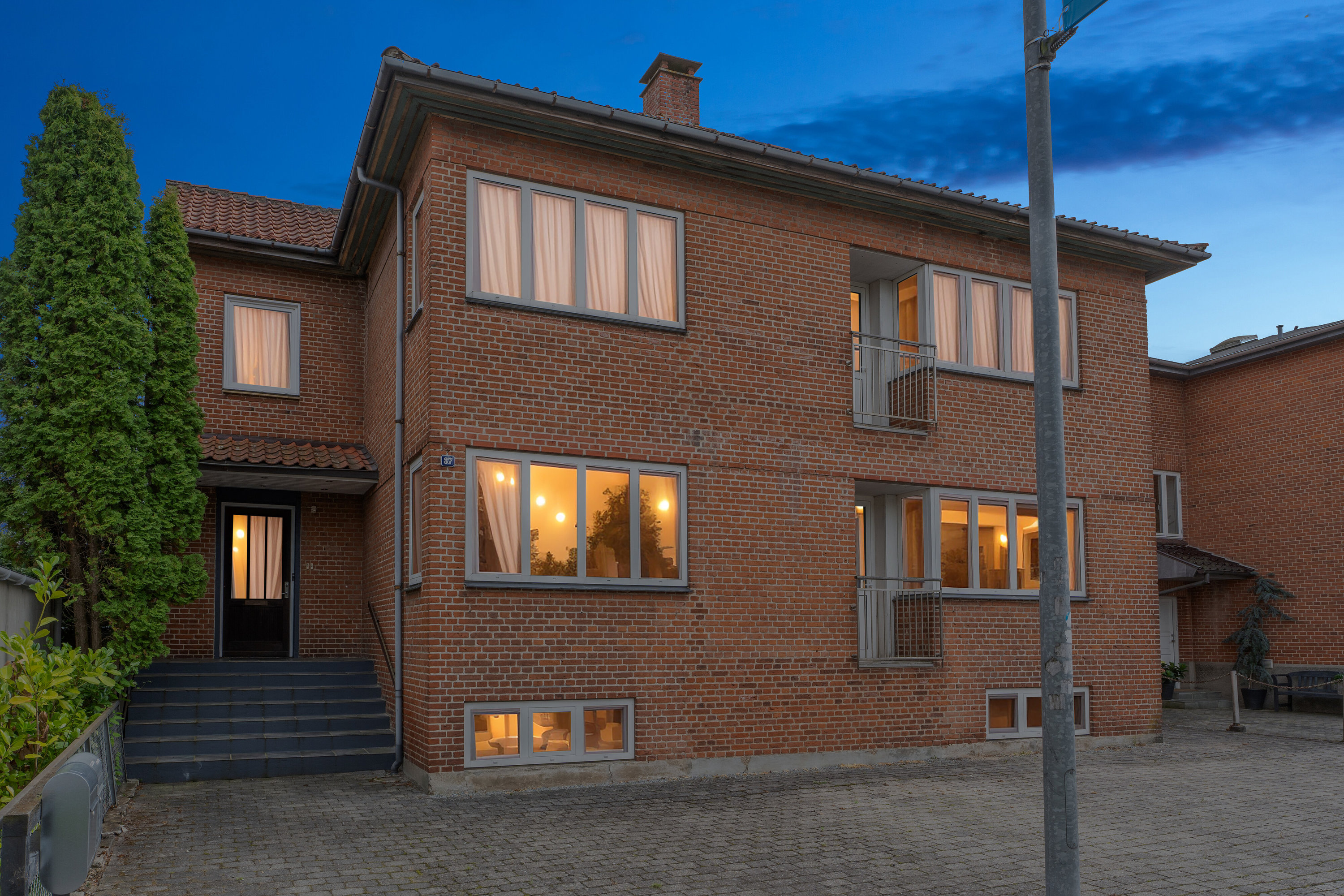 Fremhævet andet billede i fuldskærmstilstand. Billede af Frederiksberggade 37, 8600 Silkeborg