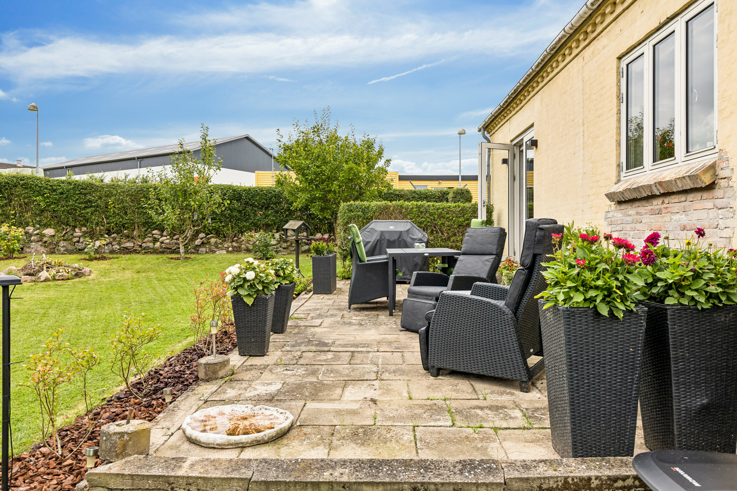 Fremhævet terrasse billede i fuldskærmstilstand. Billede af Bakkedraget 38, Hjembæk, 4450 Jyderup