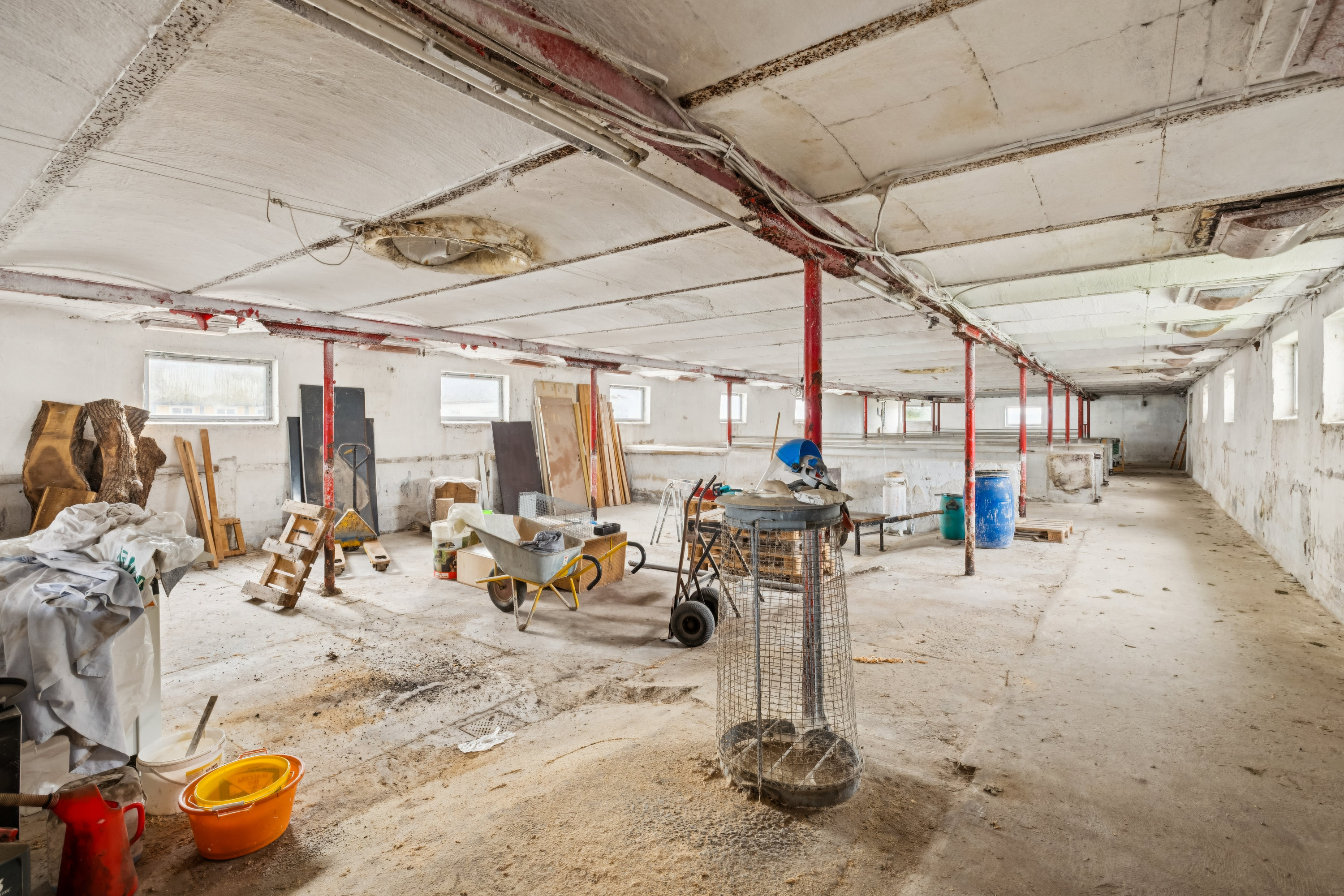 Fremhævet garage billede i fuldskærmstilstand. Billede af Karlby Strandvej 21, 8500 Grenaa