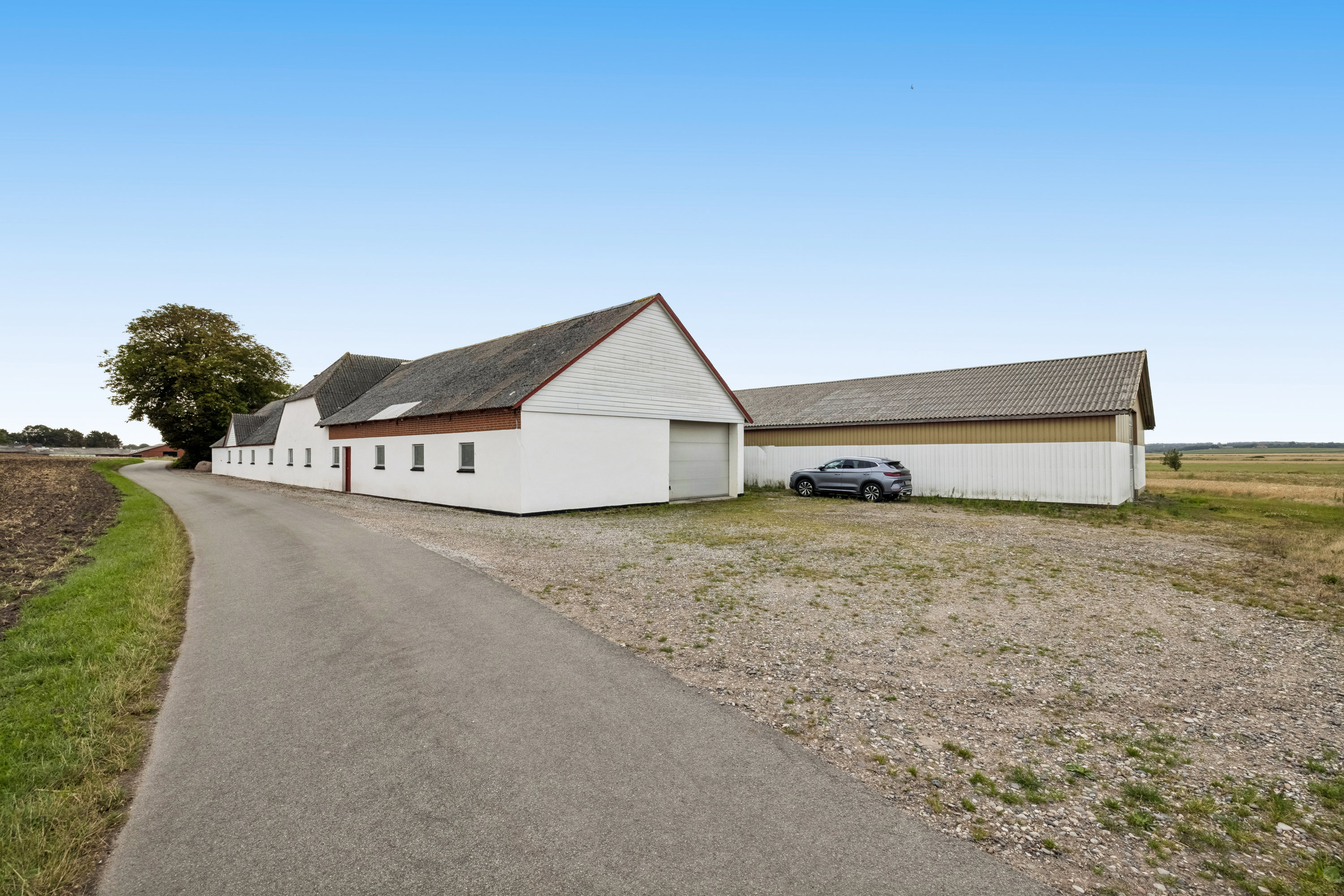 Fremhævet ejendom 1 billede i fuldskærmstilstand. Billede af Karlby Strandvej 21, 8500 Grenaa