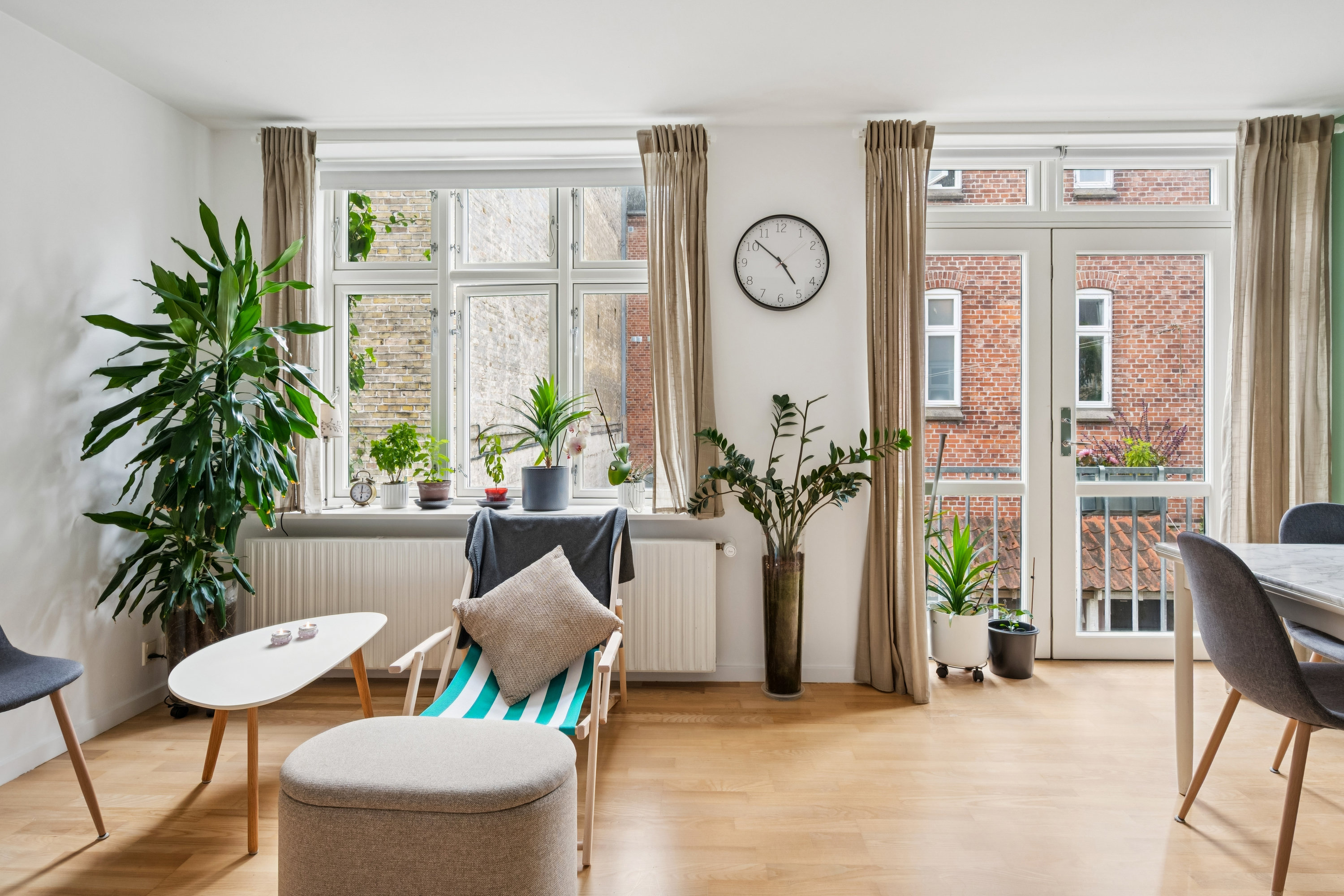 Fremhævet stue billede i fuldskærmstilstand. Billede af M.P. Bruuns Gade 41B, 1., 8000 Aarhus C