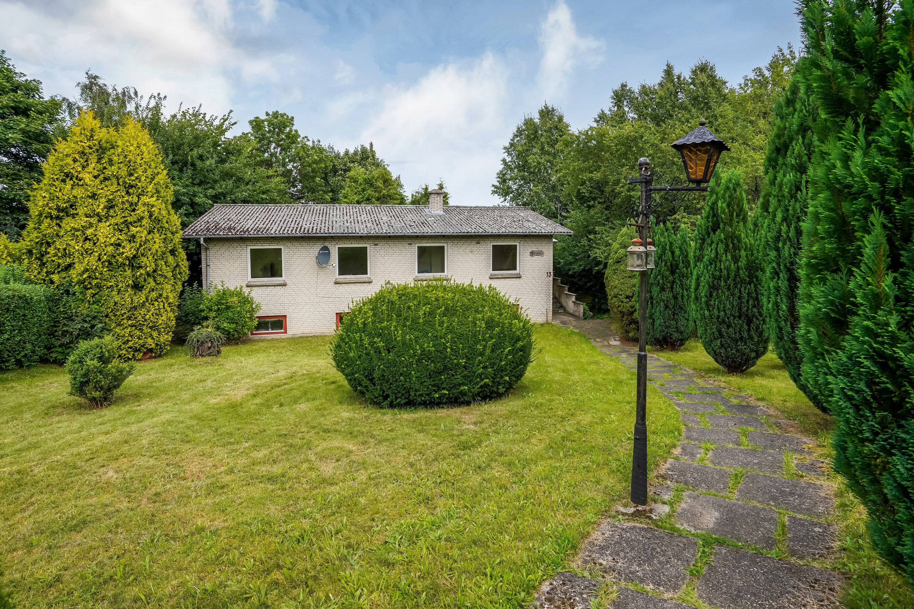 Fremhævet have billede i fuldskærmstilstand. Billede af Svanevej 13, 5492 Vissenbjerg