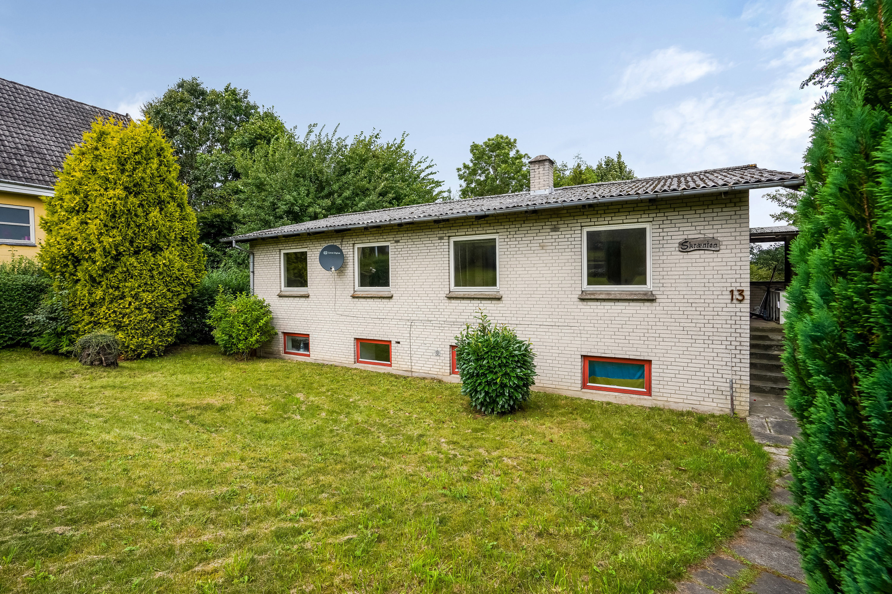 Fremhævet have billede i fuldskærmstilstand. Billede af Svanevej 13, 5492 Vissenbjerg