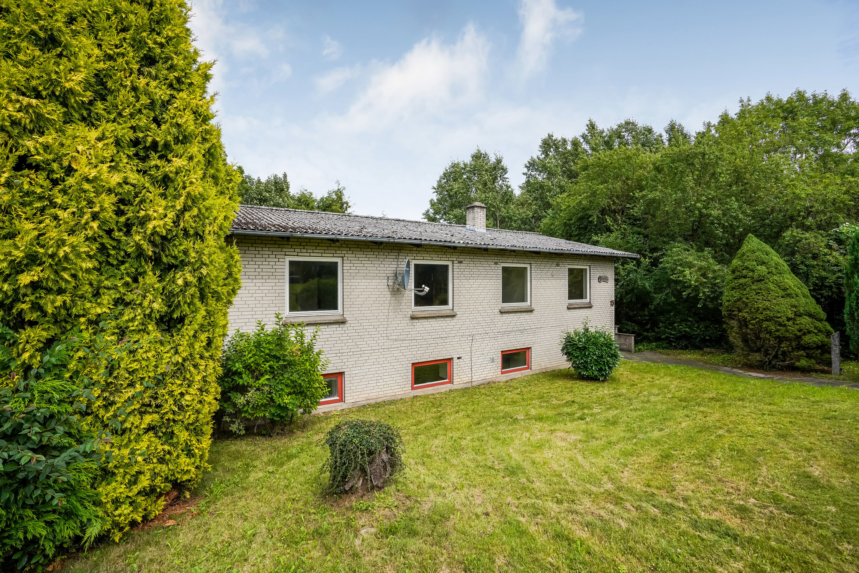 Fremhævet have billede i fuldskærmstilstand. Billede af Svanevej 13, 5492 Vissenbjerg