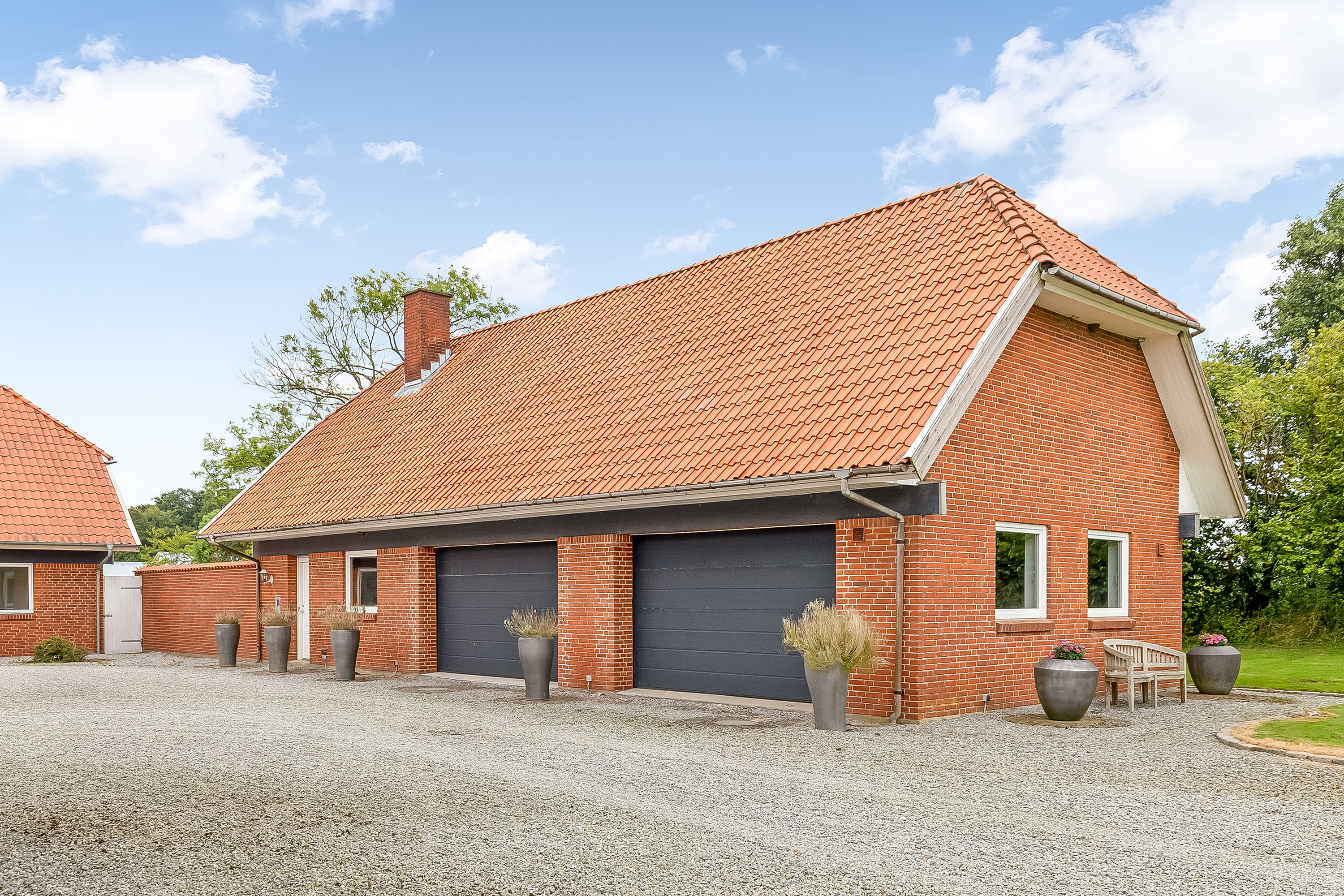 Fremhævet ejendommen billede i fuldskærmstilstand. Billede af Agtrup Midtskovvej 115, Agtrup, 6091 Bjert