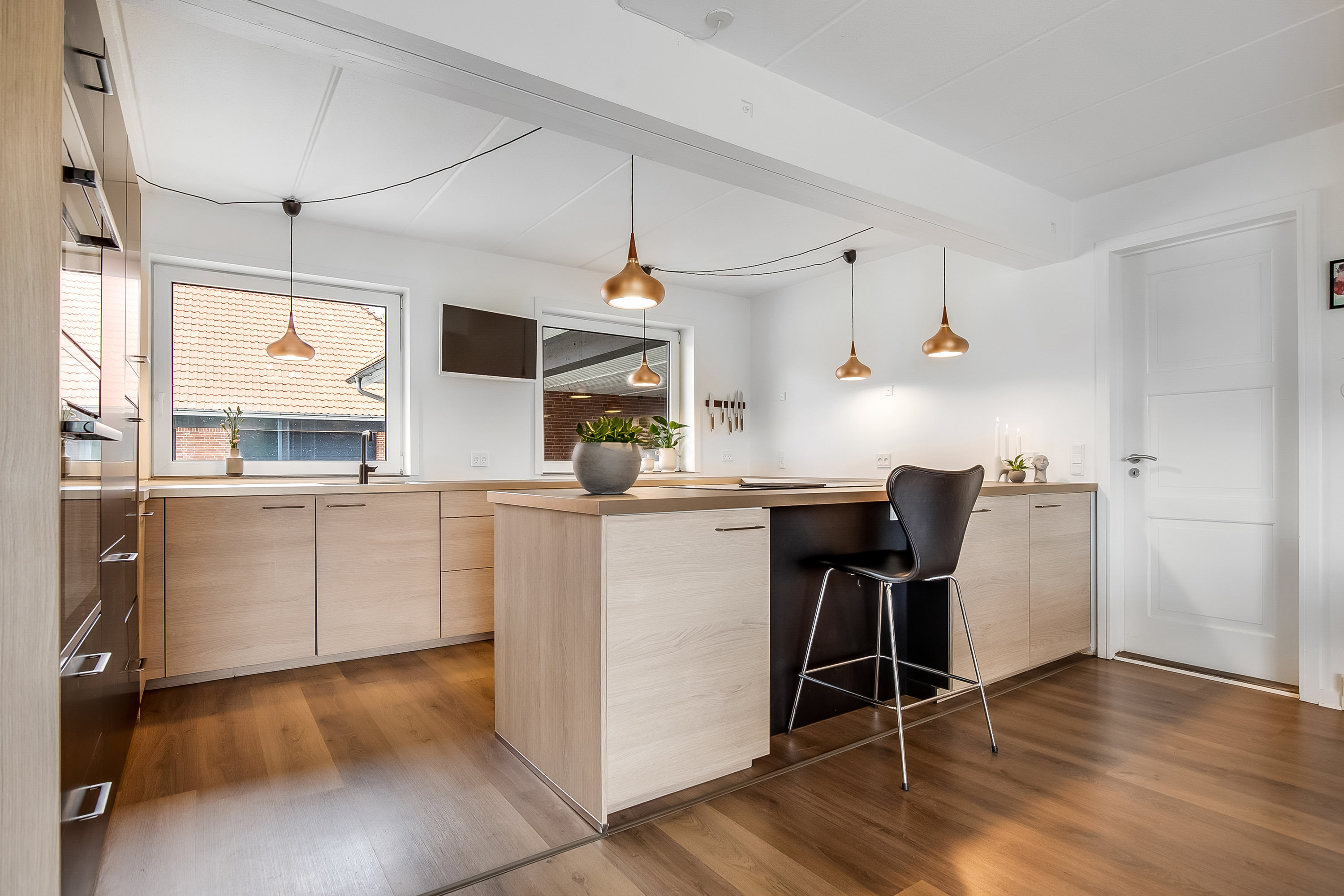 Fremhævet andet billede i fuldskærmstilstand. Billede af Agtrup Midtskovvej 115, Agtrup, 6091 Bjert