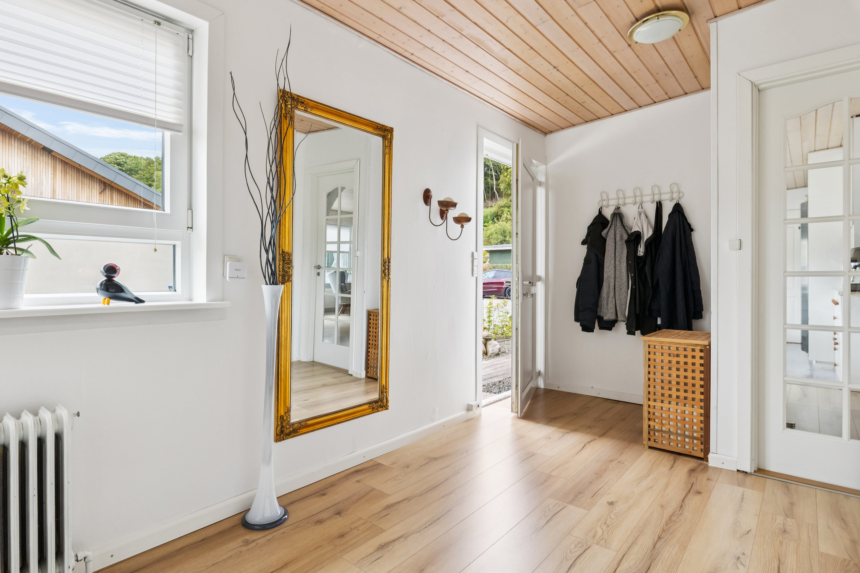 Fremhævet entré billede i fuldskærmstilstand. Billede af Hovangsvej 43, 9500 Hobro