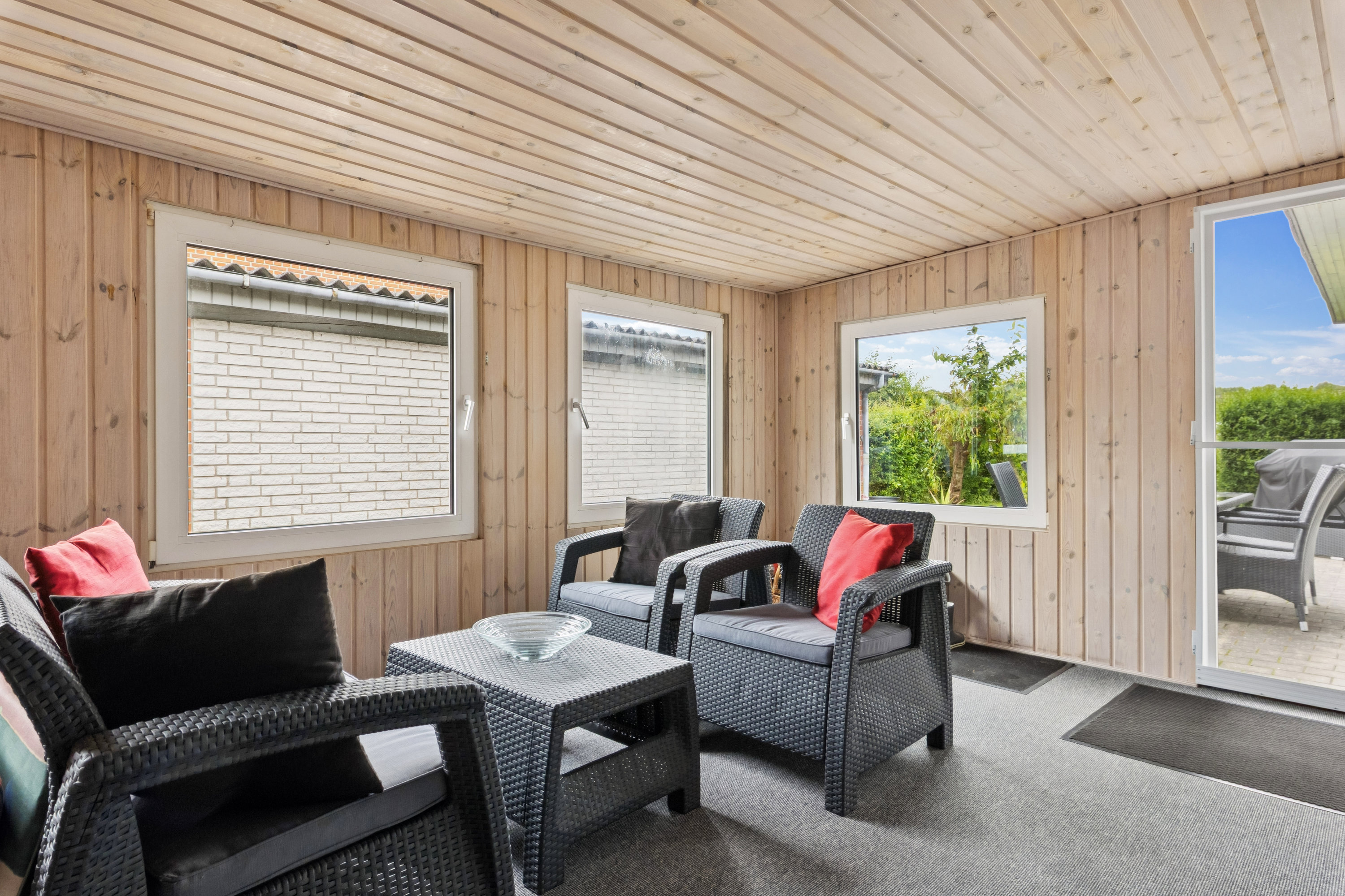 Fremhævet udestue billede i fuldskærmstilstand. Billede af Hovangsvej 43, 9500 Hobro