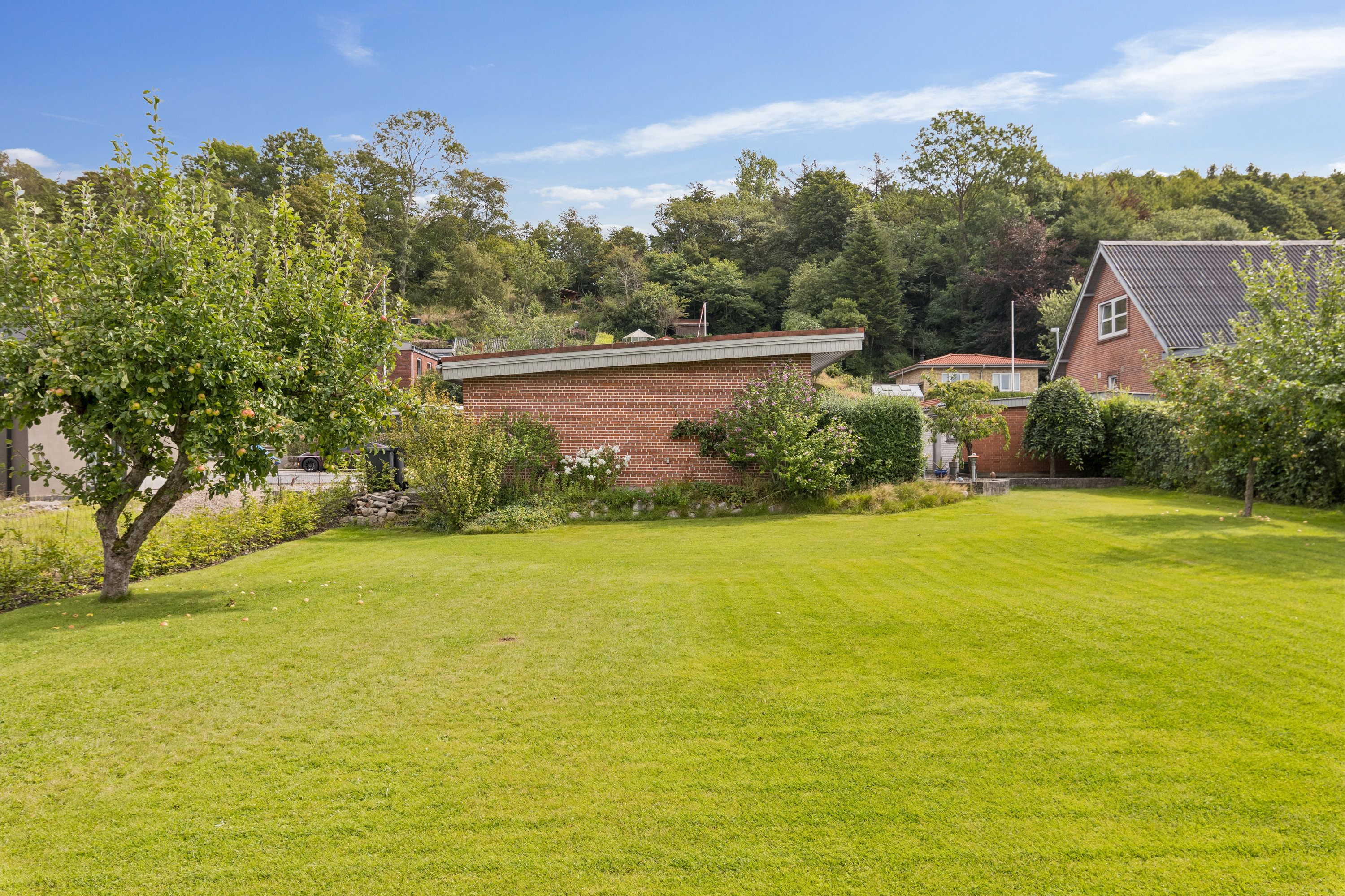 Fremhævet have billede i fuldskærmstilstand. Billede af Hovangsvej 43, 9500 Hobro