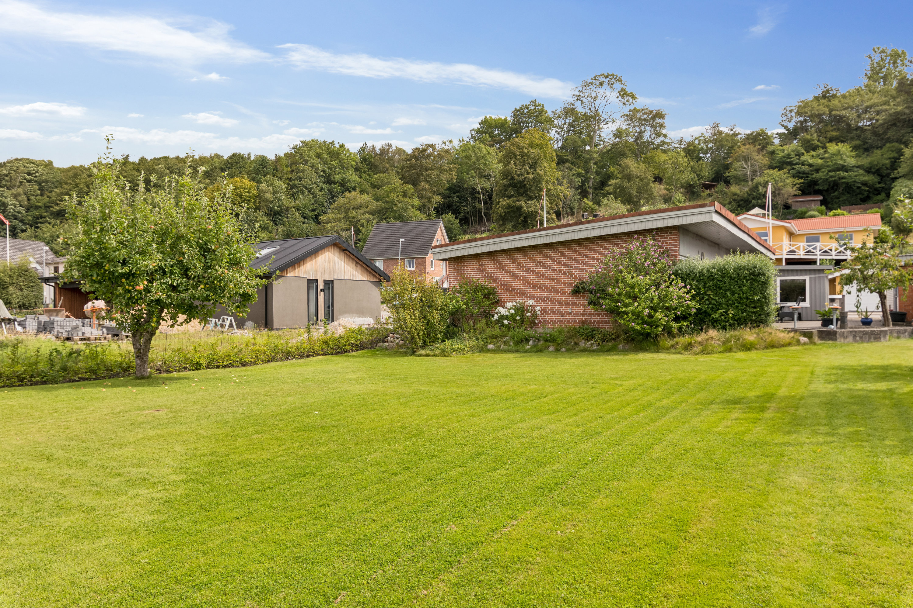 Fremhævet have billede i fuldskærmstilstand. Billede af Hovangsvej 43, 9500 Hobro