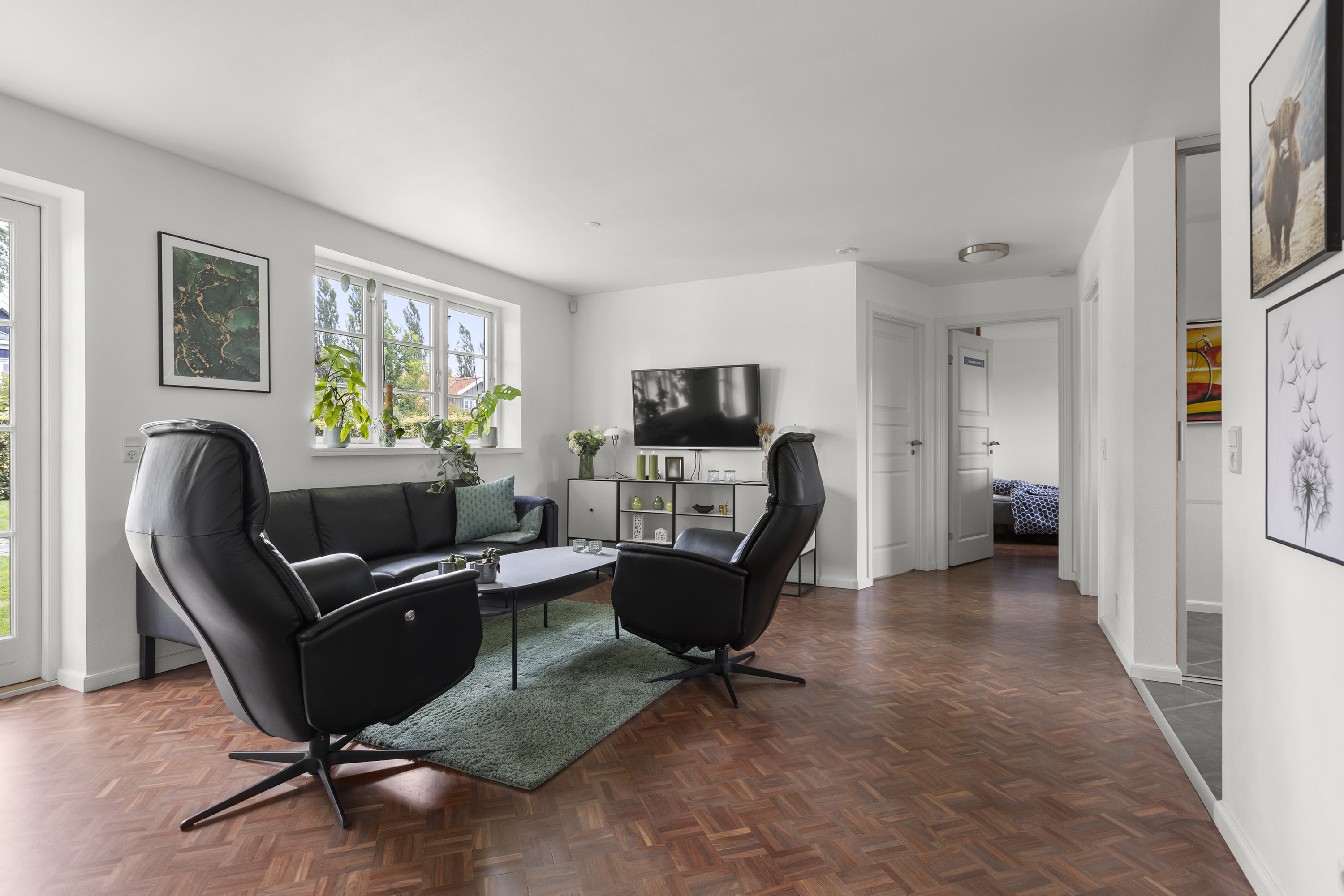 Fremhævet stue billede i fuldskærmstilstand. Billede af Poppelvang 16, Pedersborg, 4180 Sorø