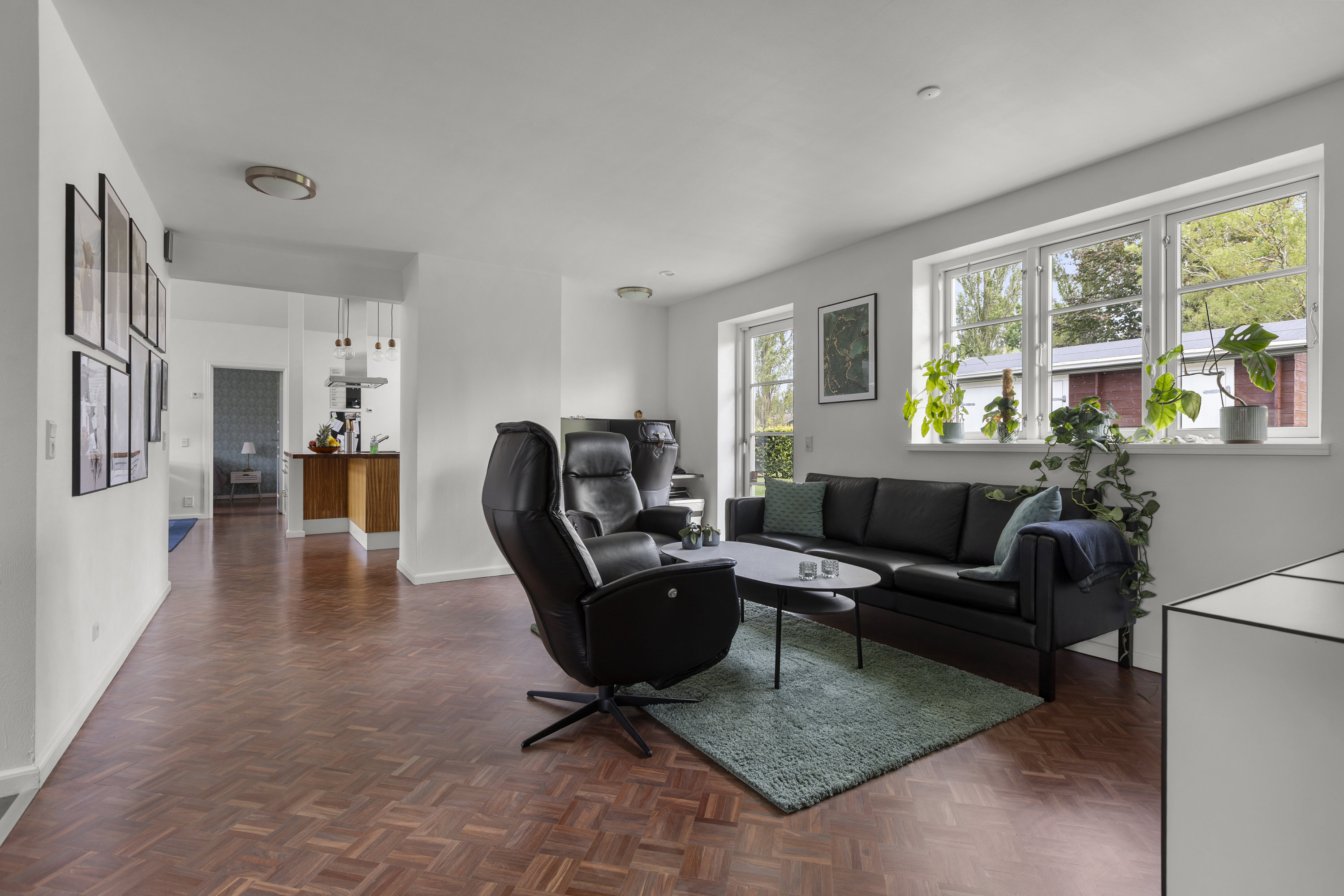 Fremhævet stue billede i fuldskærmstilstand. Billede af Poppelvang 16, Pedersborg, 4180 Sorø