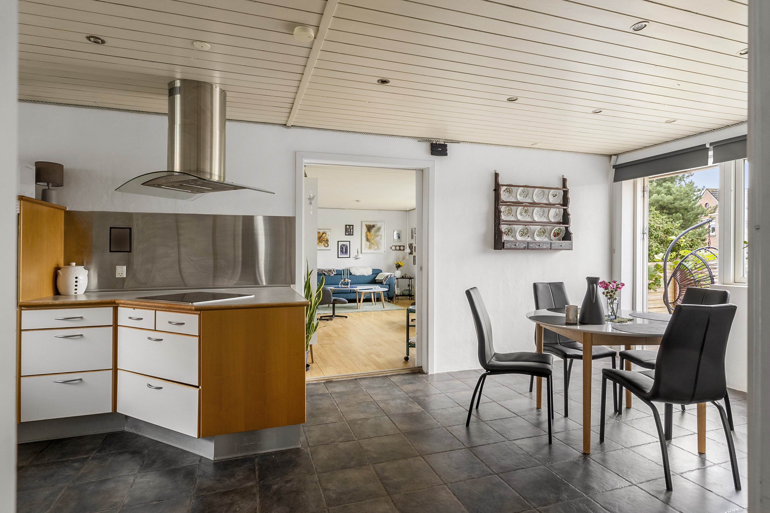 Fremhævet køkken billede i fuldskærmstilstand. Billede af Lykkevej 15A, Løjt Kirkeby, 6200 Aabenraa