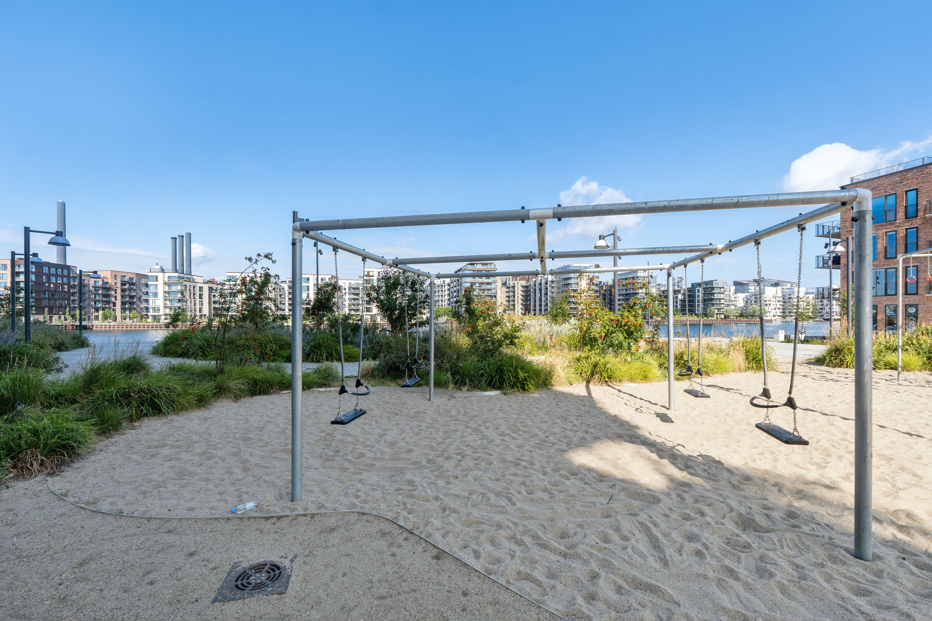 Fremhævet gårdmiljø billede i fuldskærmstilstand. Billede af Islands Brygge 76, 4. 3., 2300 København S