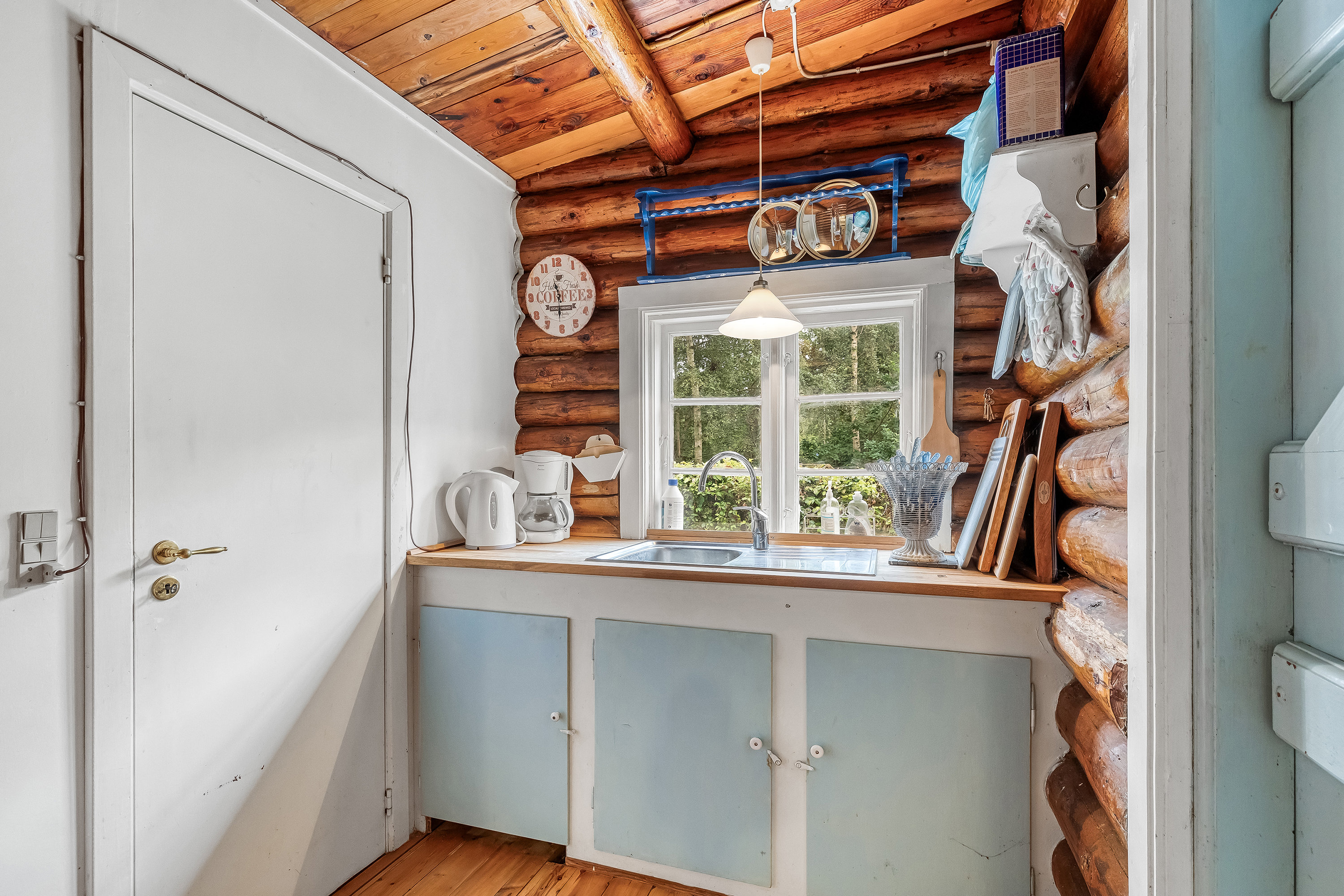 Fremhævet køkken billede i fuldskærmstilstand. Billede af Smidstrup Strandvej 56, Smidstrup, 3250 Gilleleje