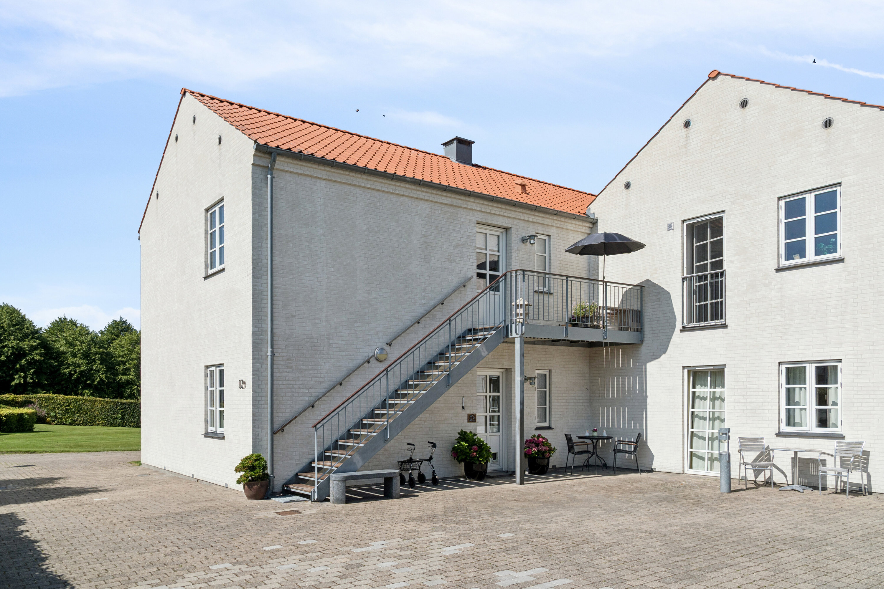 Fremhævet set fra vejen billede i fuldskærmstilstand. Billede af Jernbanevej 12A, 1., 4720 Præstø