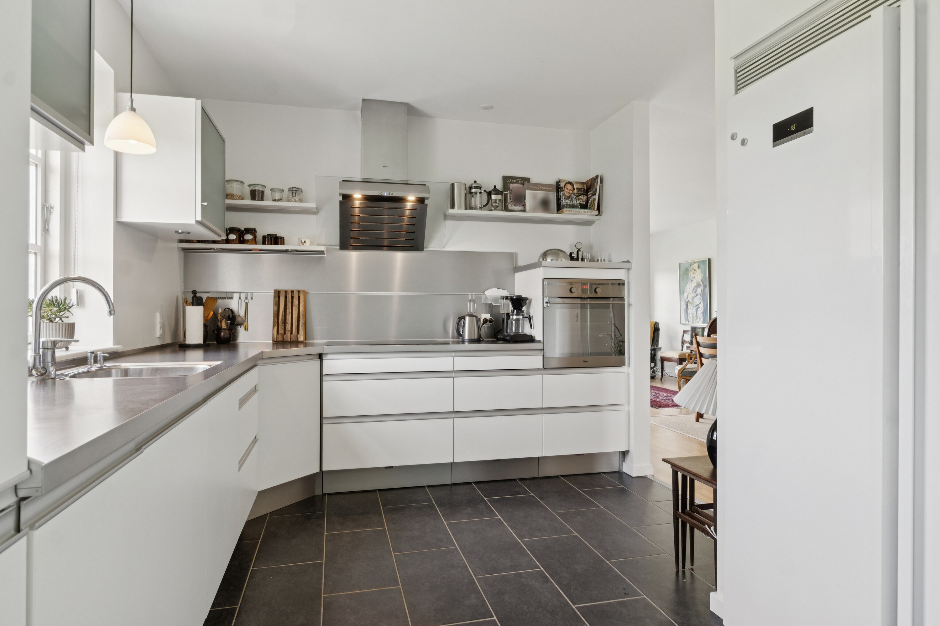 Fremhævet køkken billede i fuldskærmstilstand. Billede af Jernbanevej 12A, 1., 4720 Præstø