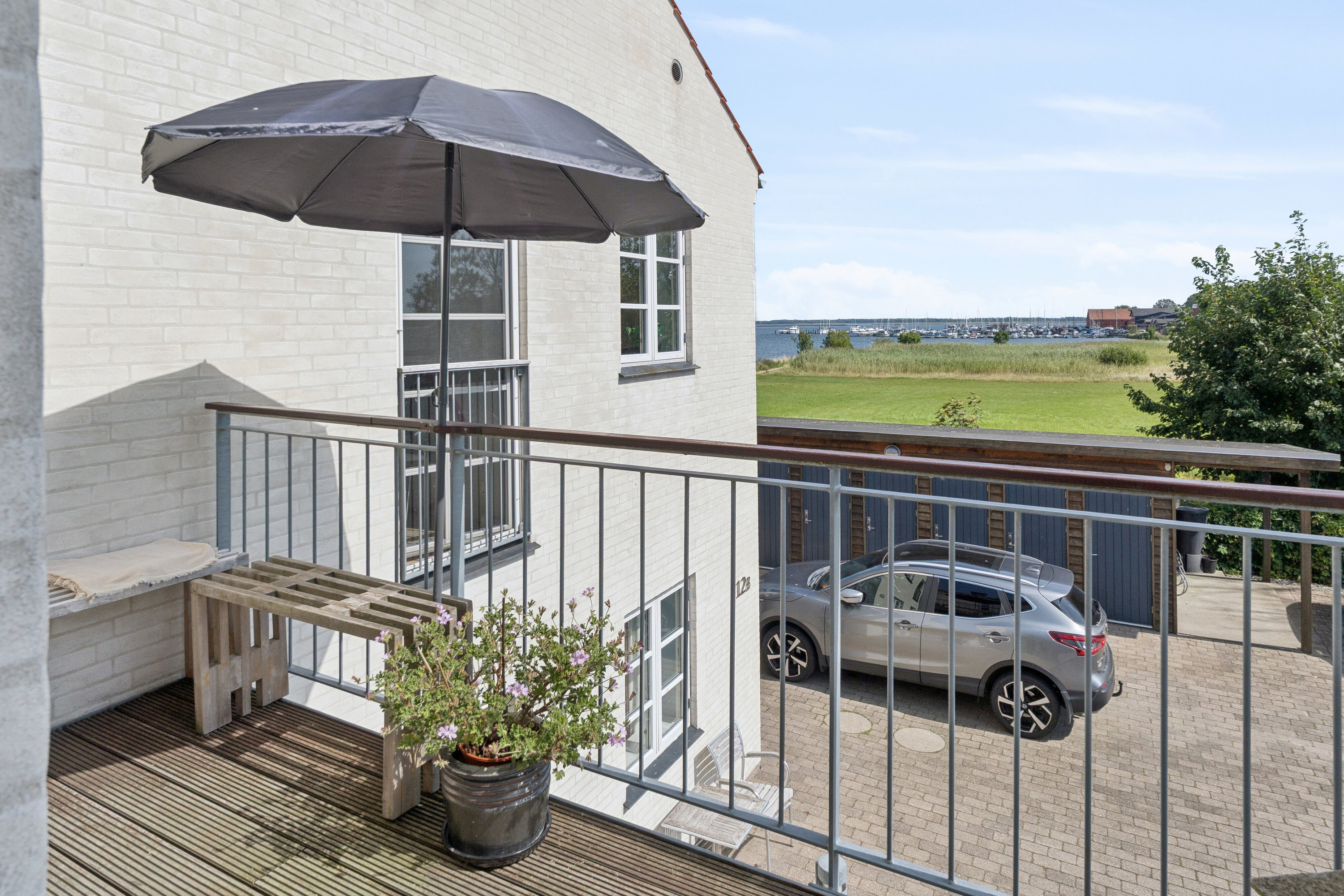 Fremhævet altan billede i fuldskærmstilstand. Billede af Jernbanevej 12A, 1., 4720 Præstø