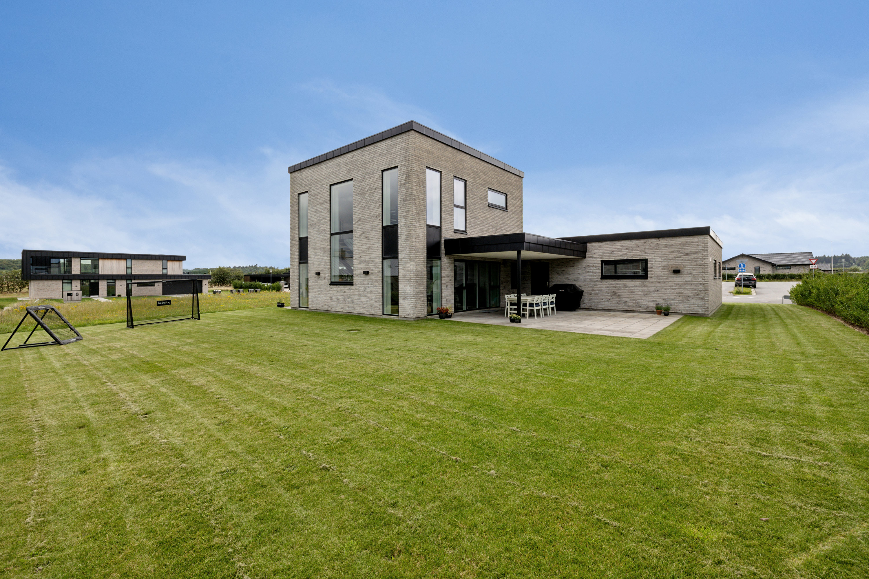 Fremhævet ejendom 1 billede i fuldskærmstilstand. Billede af Åkanden 28, 8800 Viborg