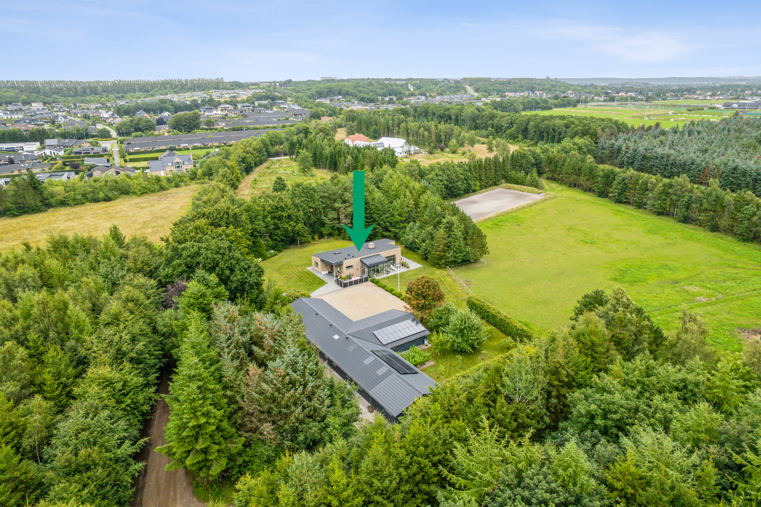 Fremhævet ejendom 1 billede i fuldskærmstilstand. Billede af Liseborgvej 45, 8800 Viborg