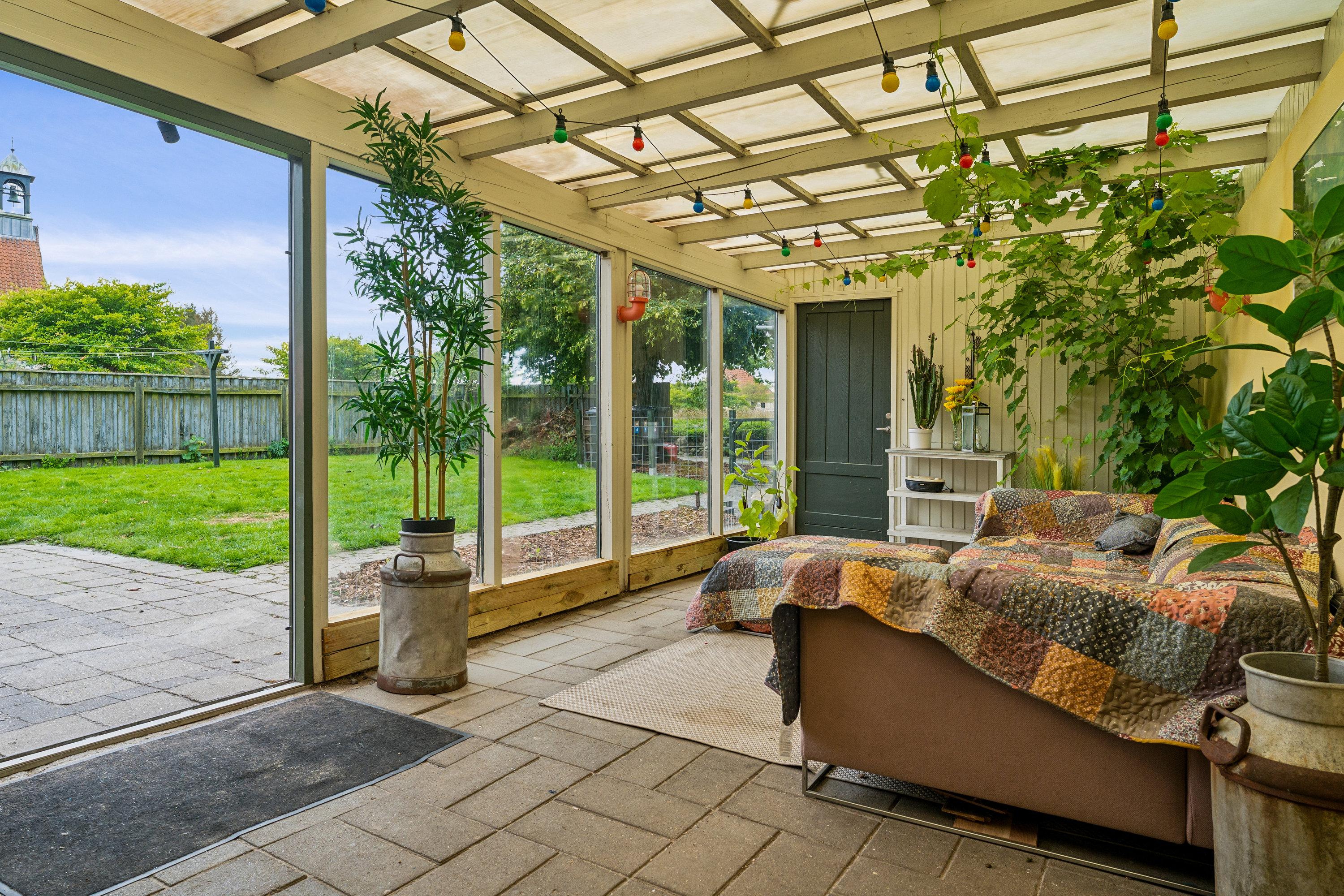 Fremhævet udestue billede i fuldskærmstilstand. Billede af Mammen Byvej 65, 8850 Bjerringbro