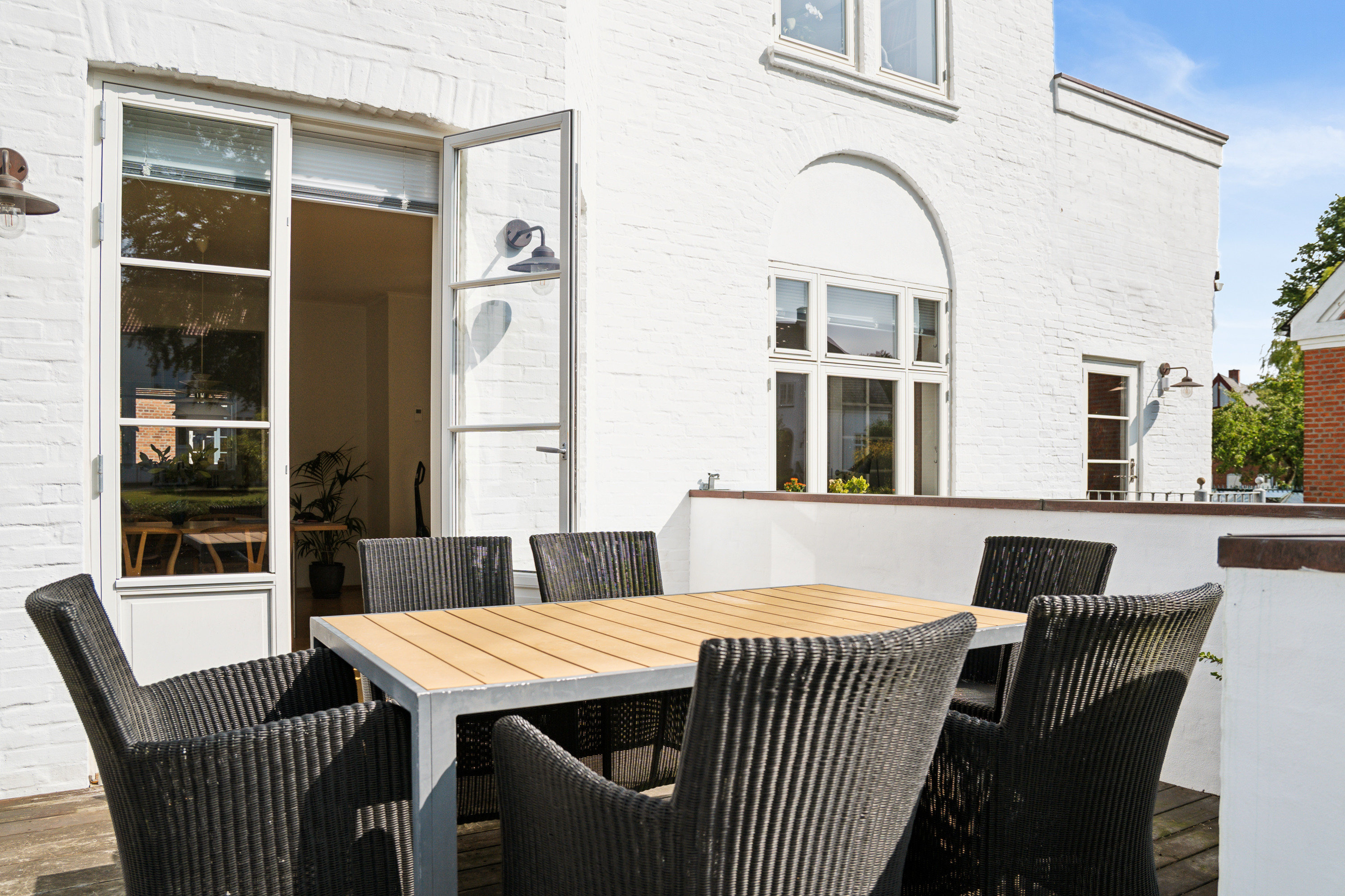 Fremhævet ejendom 1 billede i fuldskærmstilstand. Billede af Elme Alle 12, st.., 9000 Aalborg