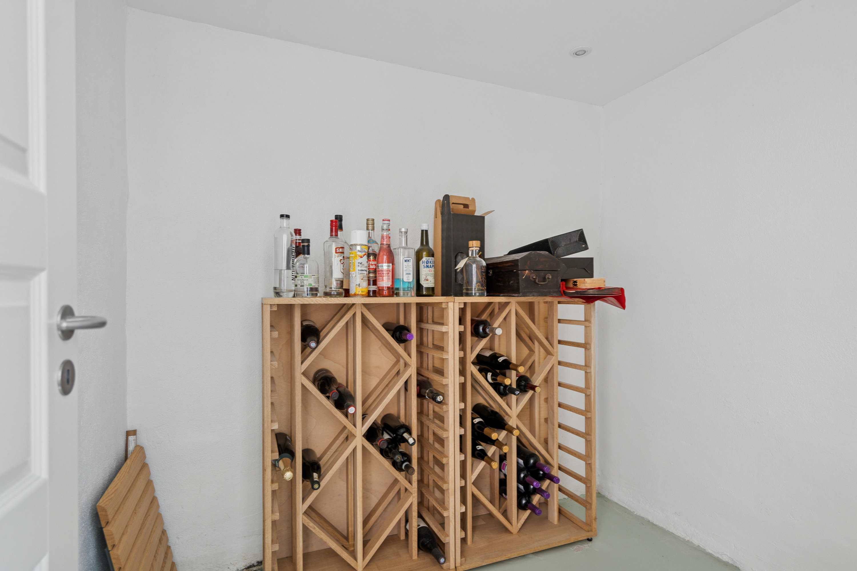 Fremhævet andet billede i fuldskærmstilstand. Billede af Elme Alle 12, st.., 9000 Aalborg