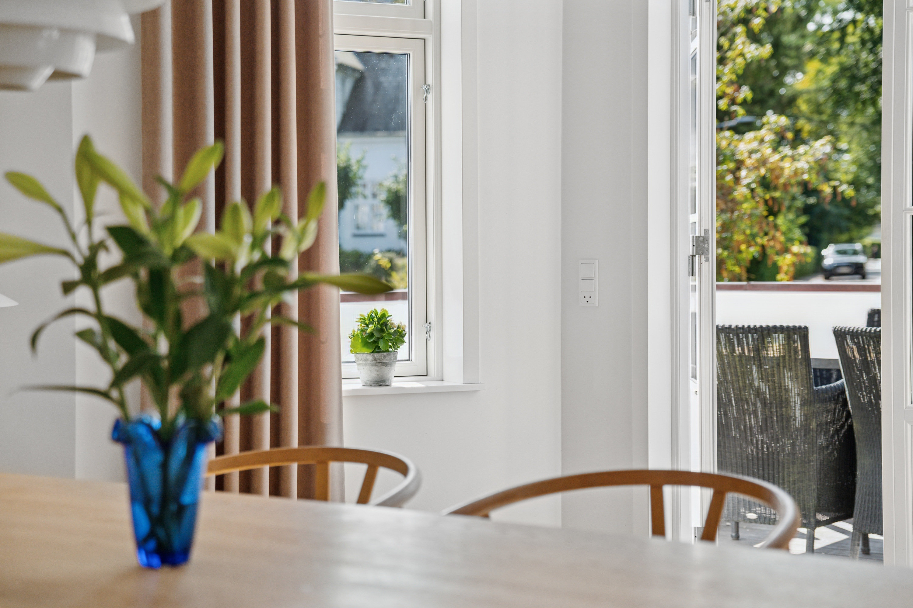 Fremhævet stue billede i fuldskærmstilstand. Billede af Elme Alle 12, st.., 9000 Aalborg