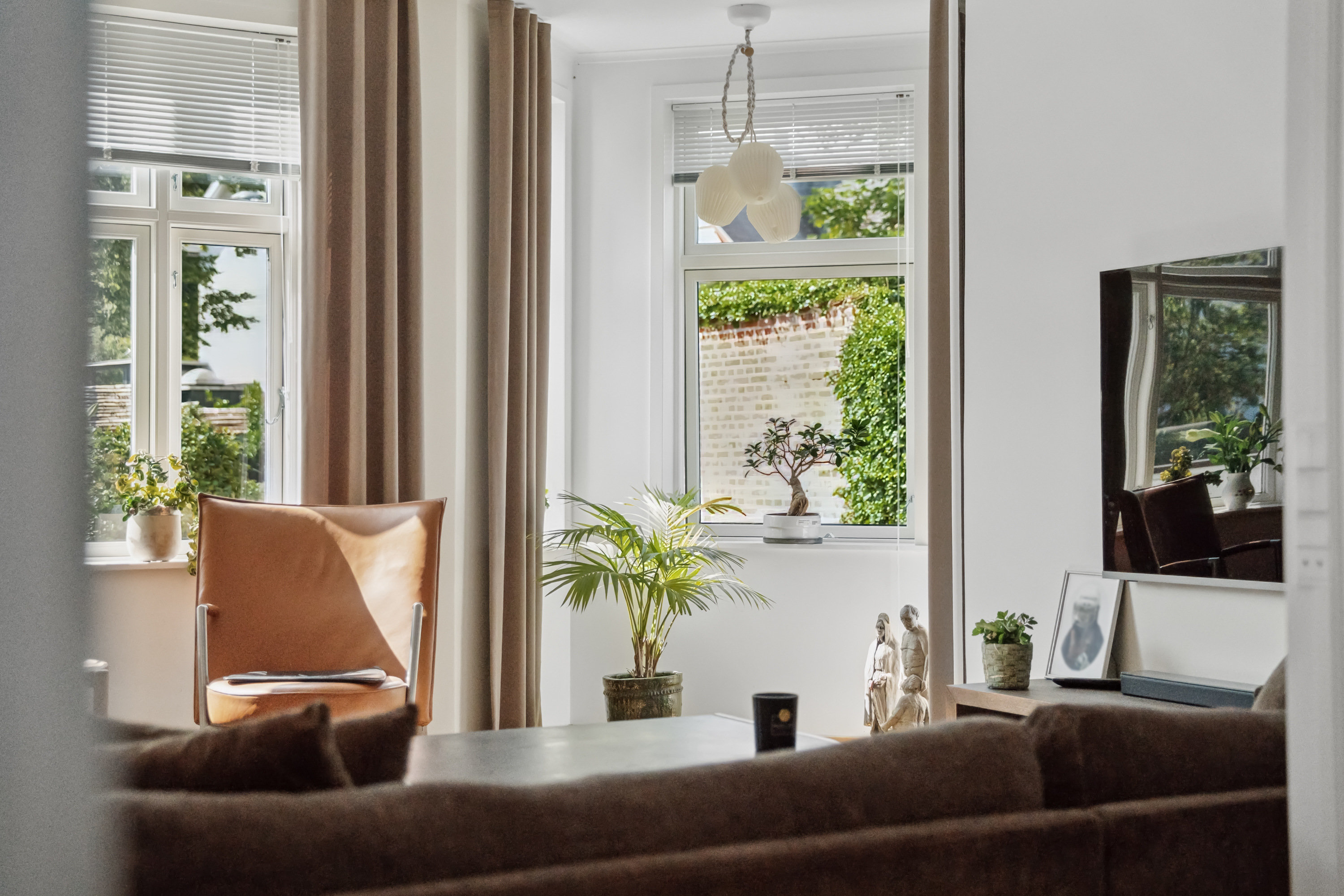 Fremhævet stue billede i fuldskærmstilstand. Billede af Elme Alle 12, st.., 9000 Aalborg