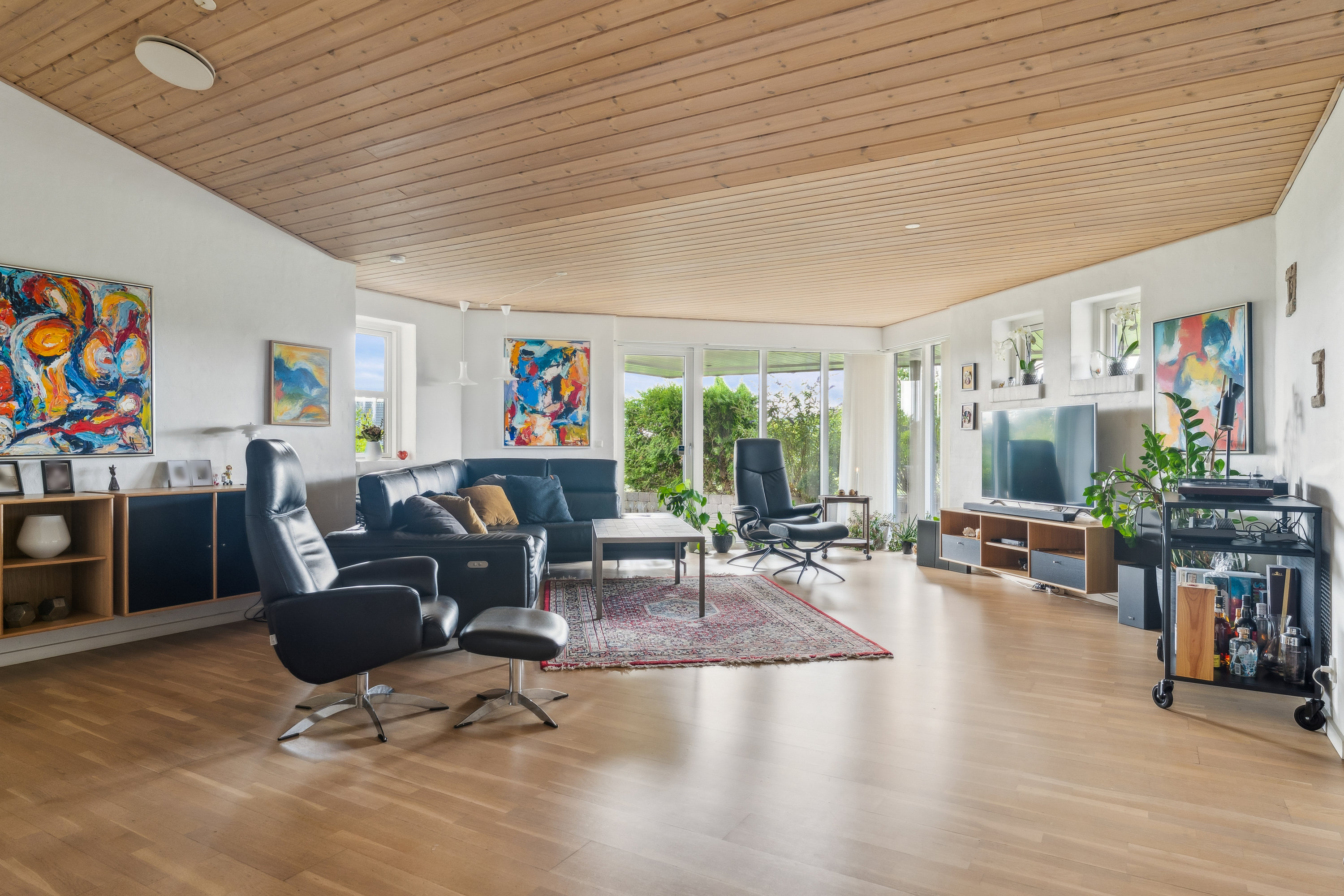 Fremhævet stue billede i fuldskærmstilstand. Billede af Hindbærvej 18, 8840 Rødkærsbro