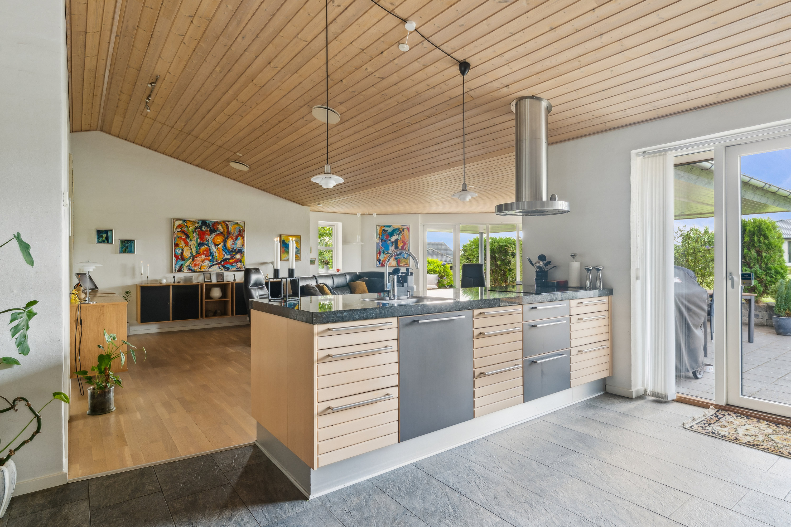 Fremhævet stue billede i fuldskærmstilstand. Billede af Hindbærvej 18, 8840 Rødkærsbro