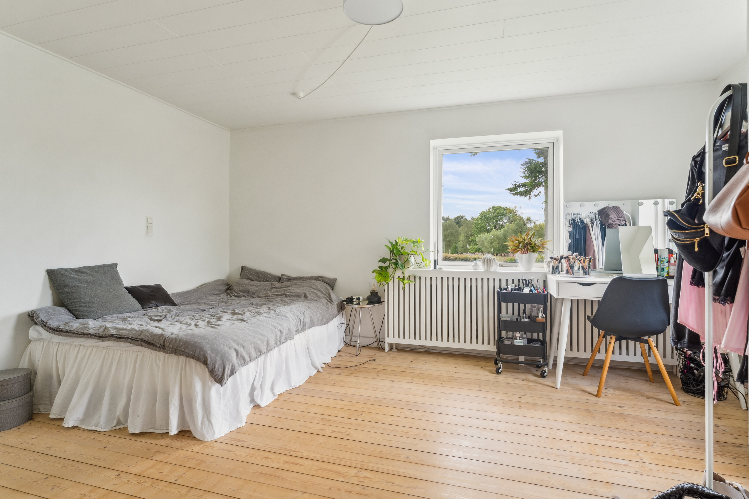 Fremhævet værelse billede i fuldskærmstilstand. Billede af Gl. Silkeborgvej 13, Ø Velling, 8920 Randers NV