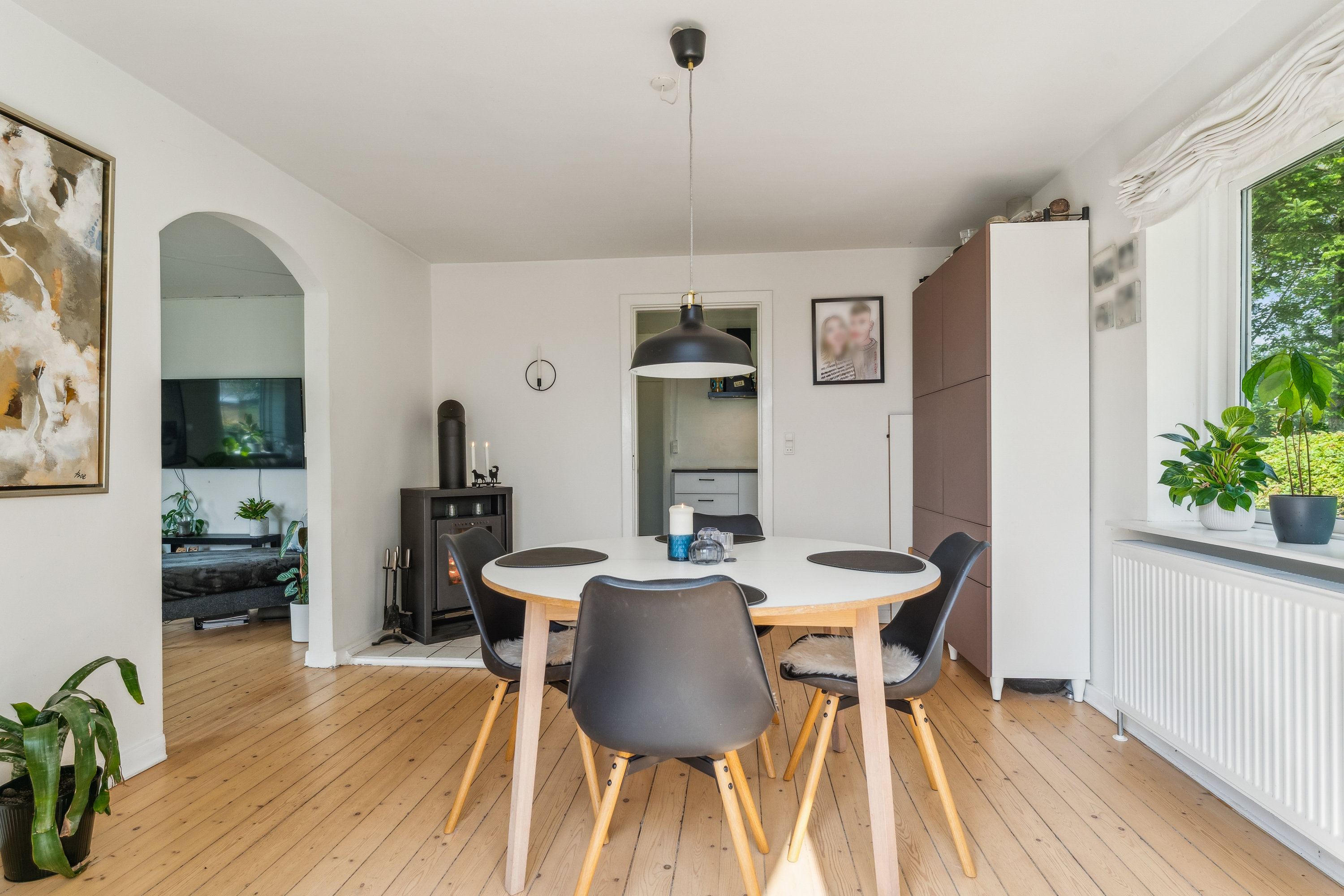 Fremhævet spisestue billede i fuldskærmstilstand. Billede af Gl. Silkeborgvej 13, Ø Velling, 8920 Randers NV