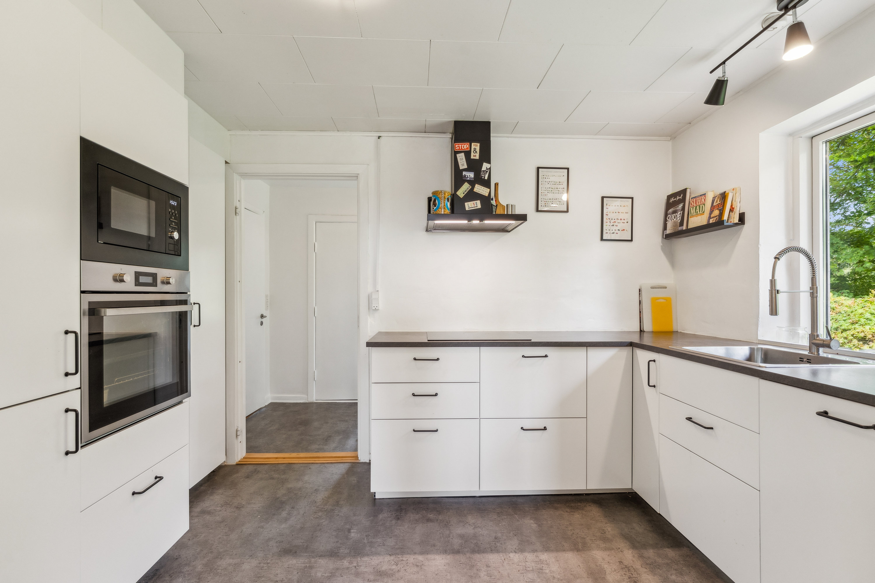 Miniaturebillede 2: køkken. Billede af Gl. Silkeborgvej 13, Ø Velling, 8920 Randers NV