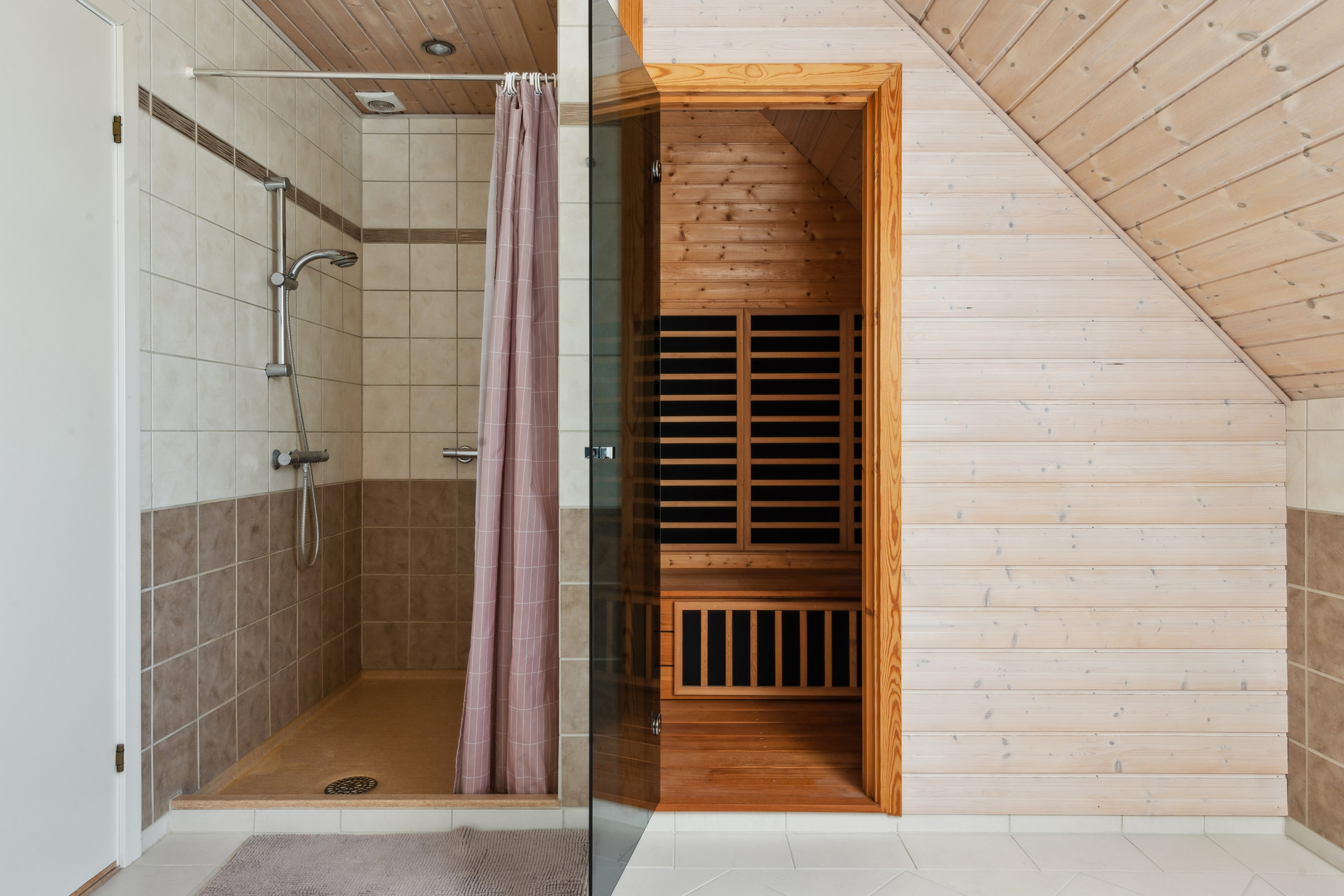 Fremhævet ejendom 1 billede i fuldskærmstilstand. Billede af Brydeholm 3, 2670 Greve