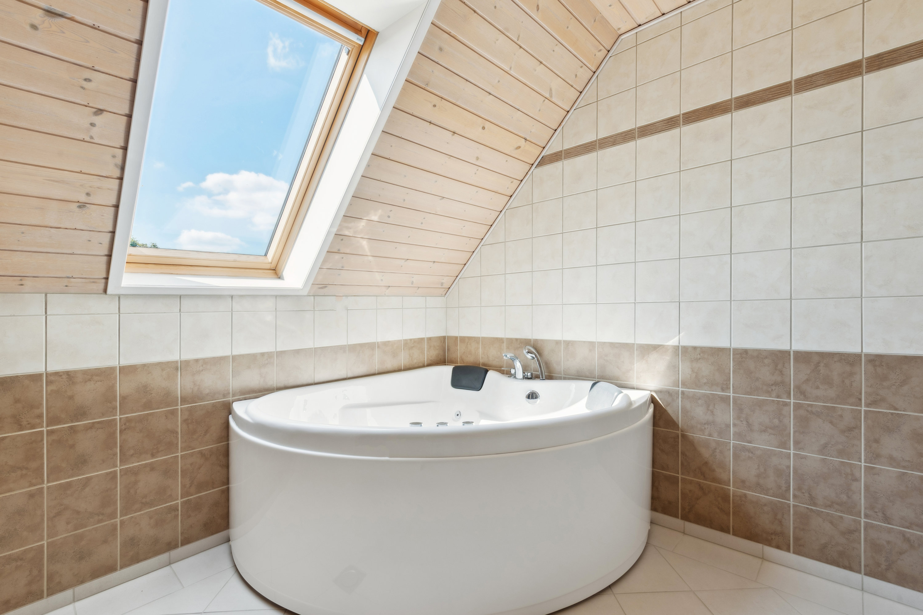 Fremhævet badeværelse billede i fuldskærmstilstand. Billede af Brydeholm 3, 2670 Greve