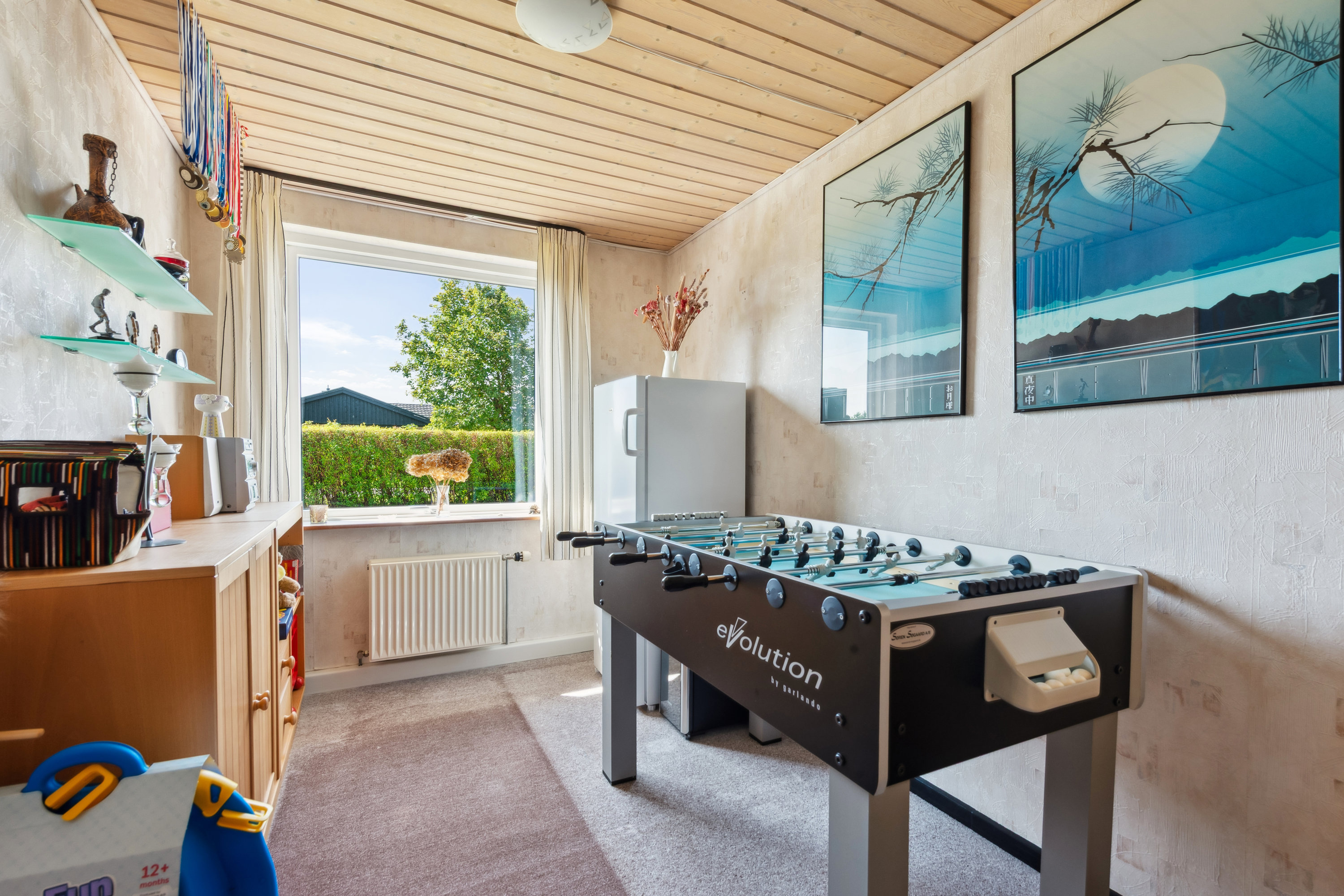 Fremhævet stue billede i fuldskærmstilstand. Billede af Brydeholm 3, 2670 Greve