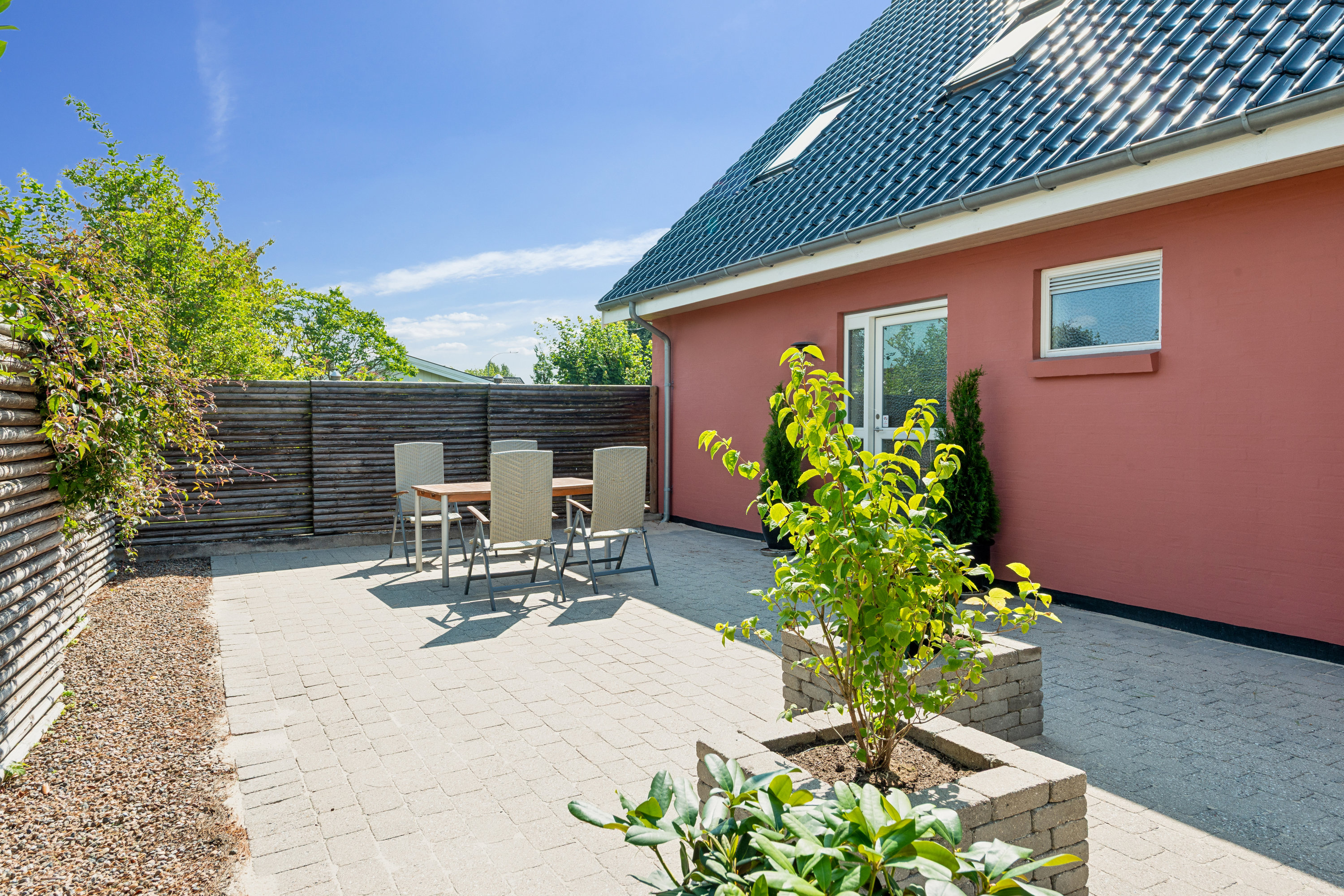 Fremhævet ejendom 1 billede i fuldskærmstilstand. Billede af Brydeholm 3, 2670 Greve