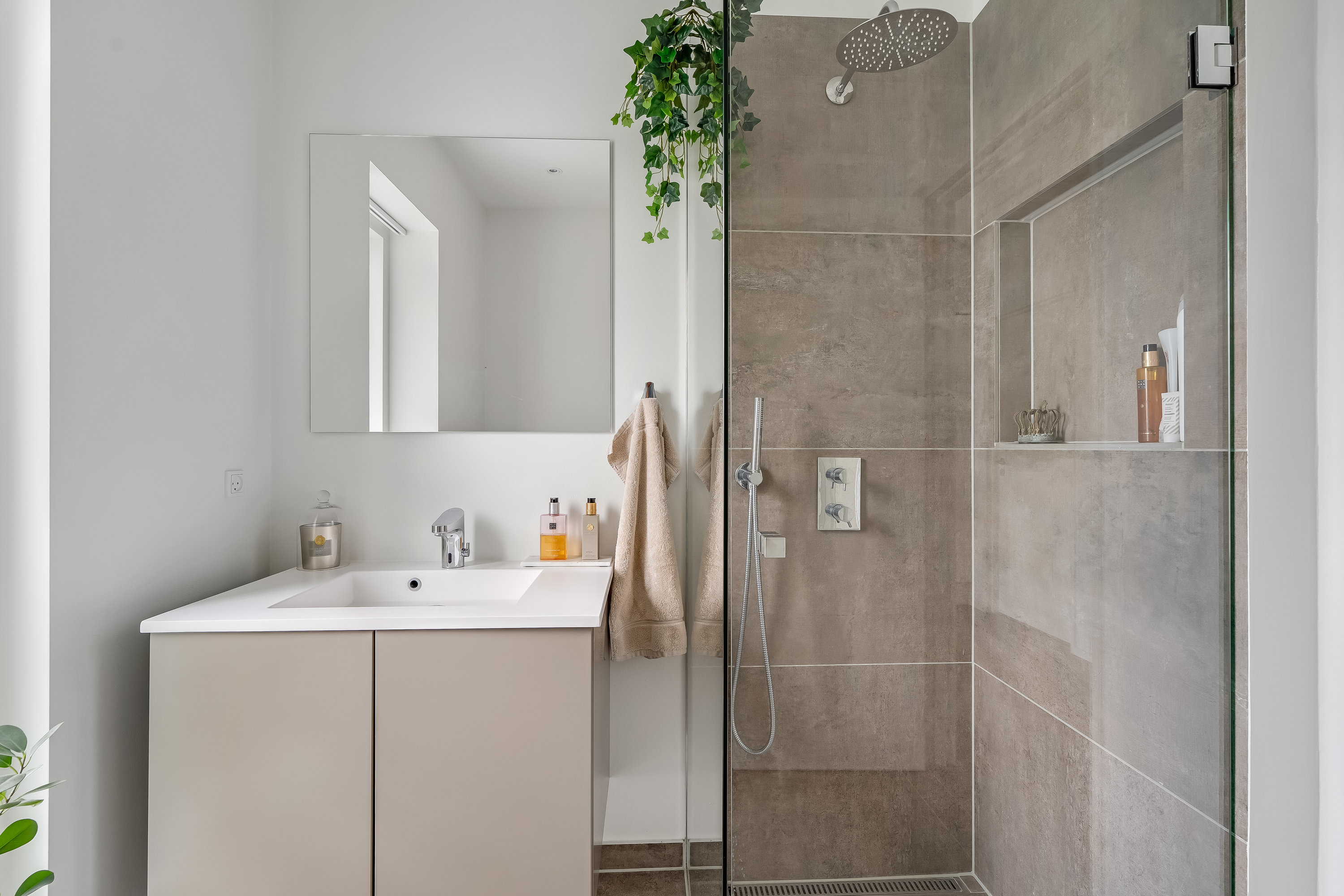 Fremhævet badeværelse billede i fuldskærmstilstand. Billede af Sangagervej 13, Alsønderup, 3400 Hillerød