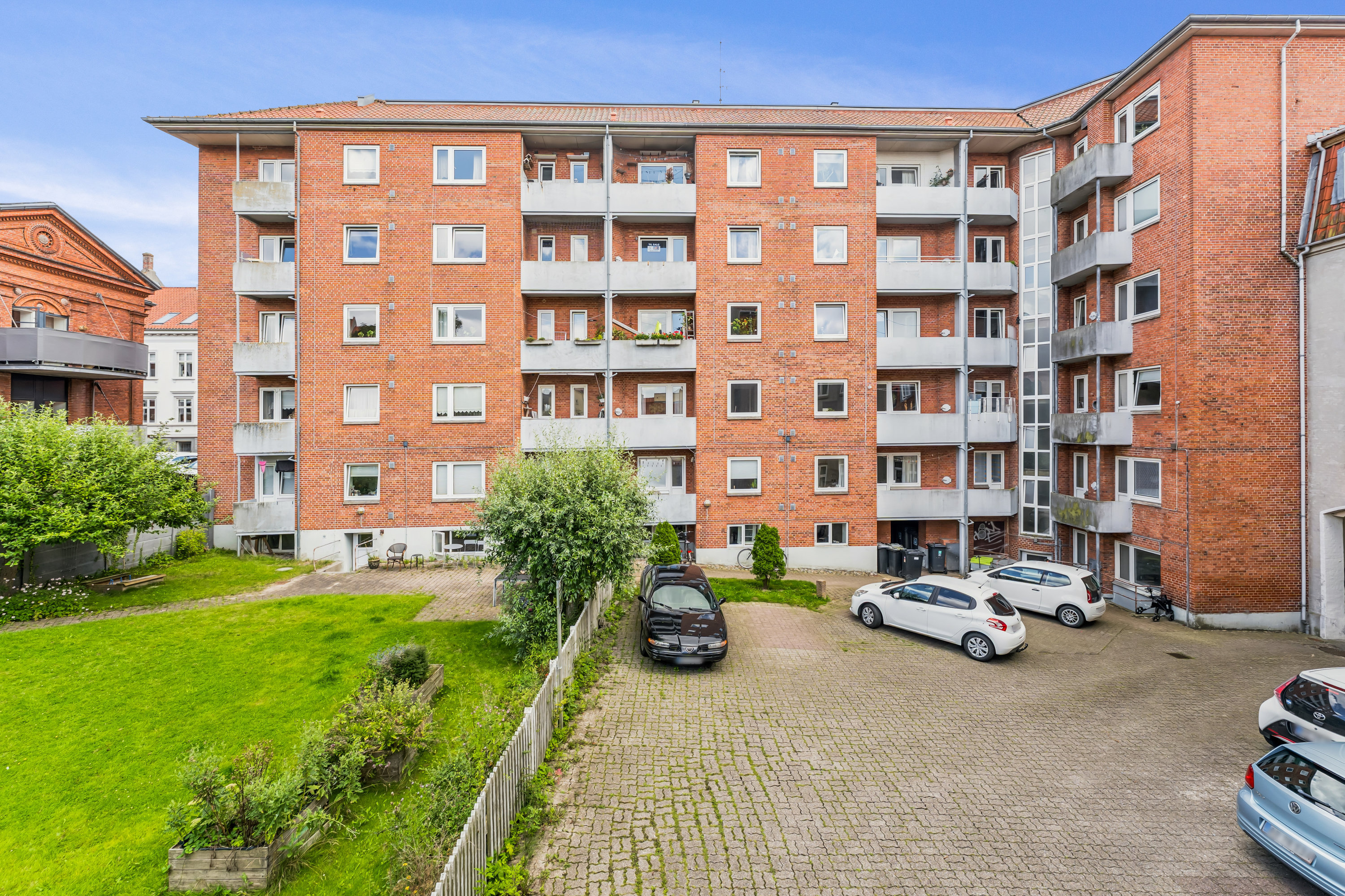 Fremhævet ejendom 1 billede i fuldskærmstilstand. Billede af Steen Blichers Gade 1A, 3. tv., 8900 Randers C