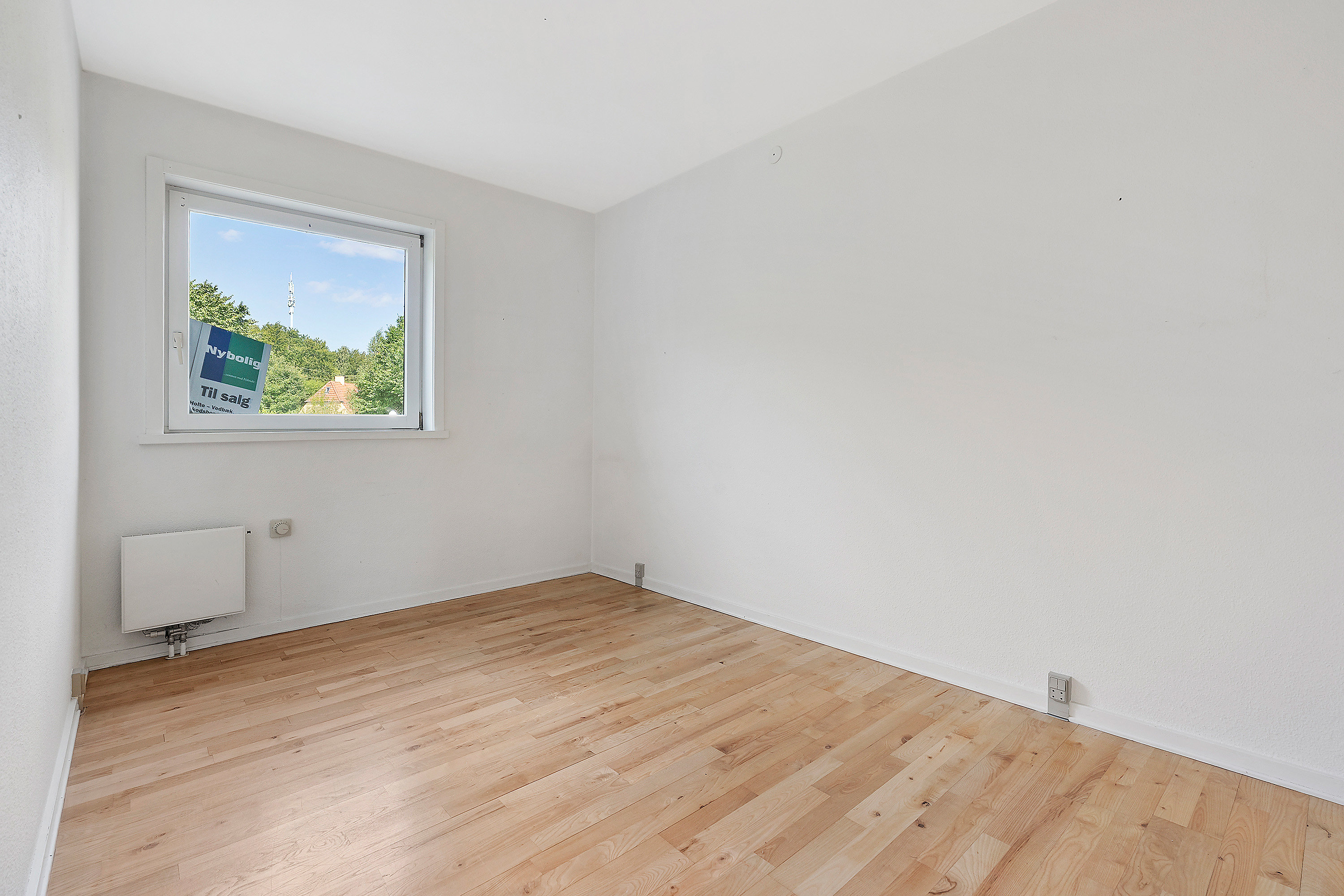 Fremhævet værelse billede i fuldskærmstilstand. Billede af Skodsborgvej 410, 1. tv., 2942 Skodsborg