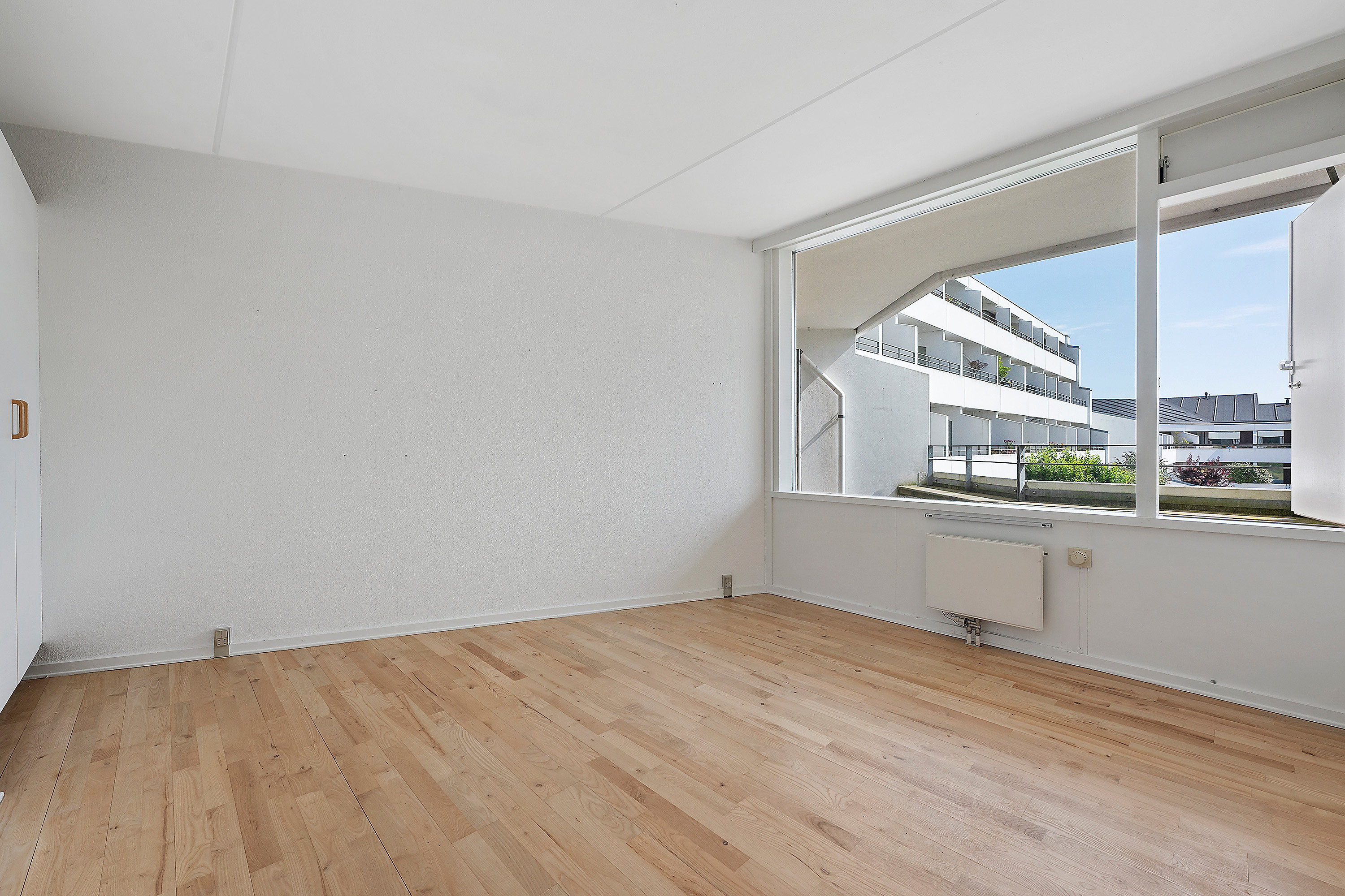 Fremhævet værelse billede i fuldskærmstilstand. Billede af Skodsborgvej 410, 1. tv., 2942 Skodsborg