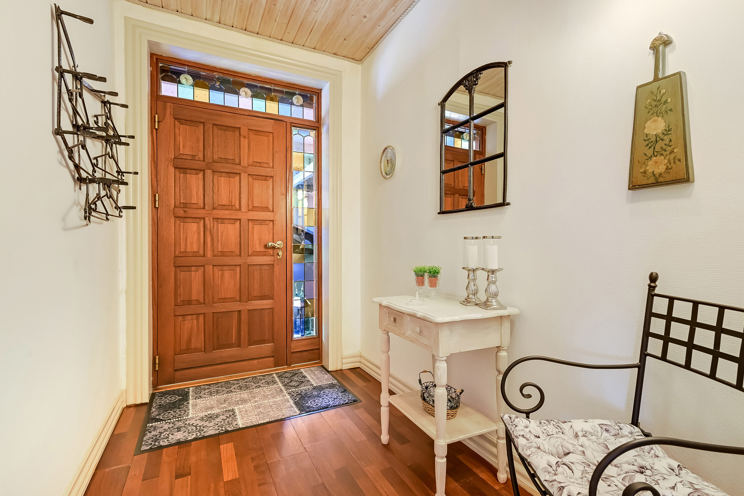 Fremhævet entré billede i fuldskærmstilstand. Billede af Danmarksgade 43, 7600 Struer