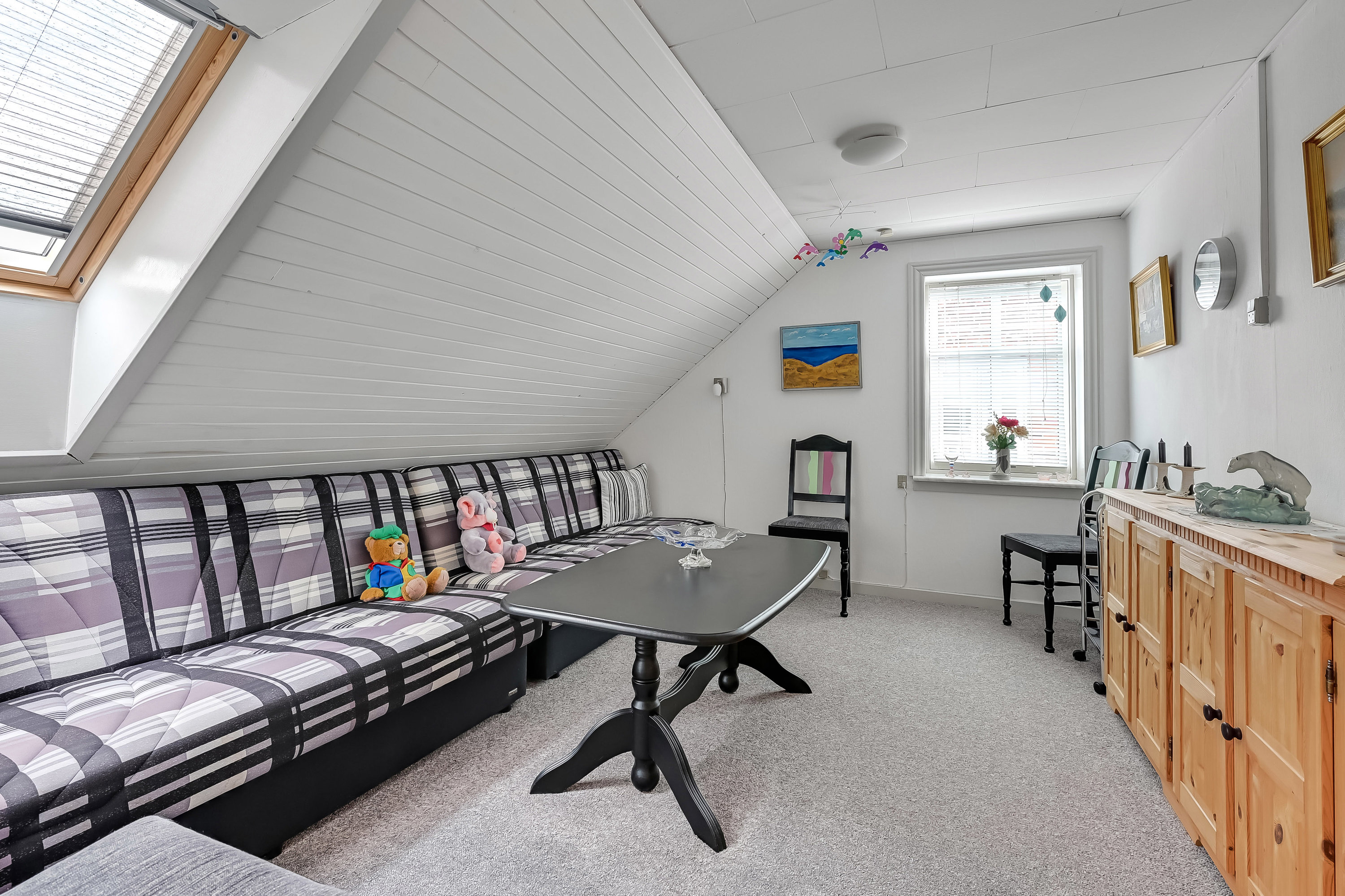 Fremhævet stue billede i fuldskærmstilstand. Billede af Danmarksgade 43, 7600 Struer