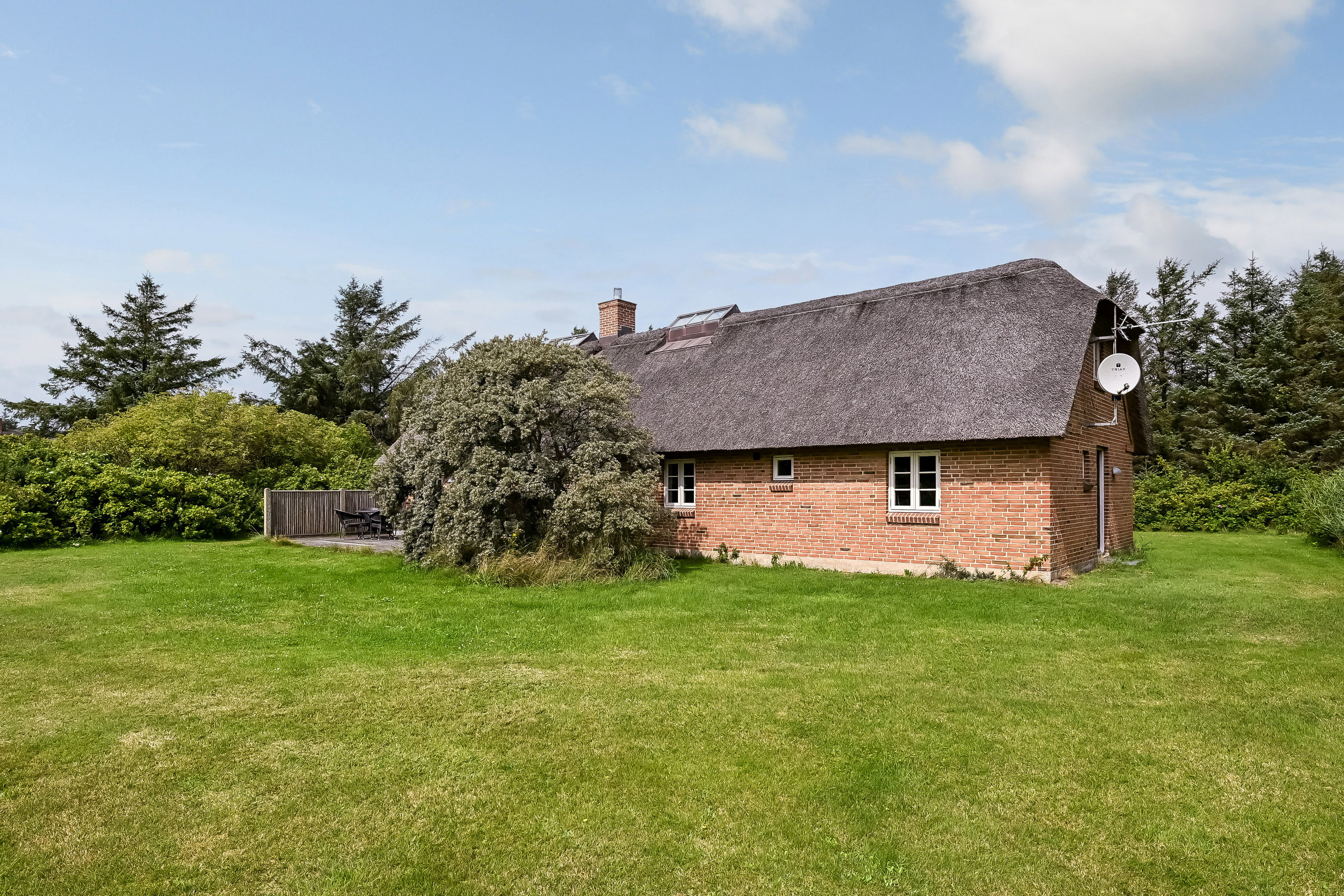 Fremhævet ejendommen billede i fuldskærmstilstand. Billede af Sundhuse 26, Vedersø, 6990 Ulfborg