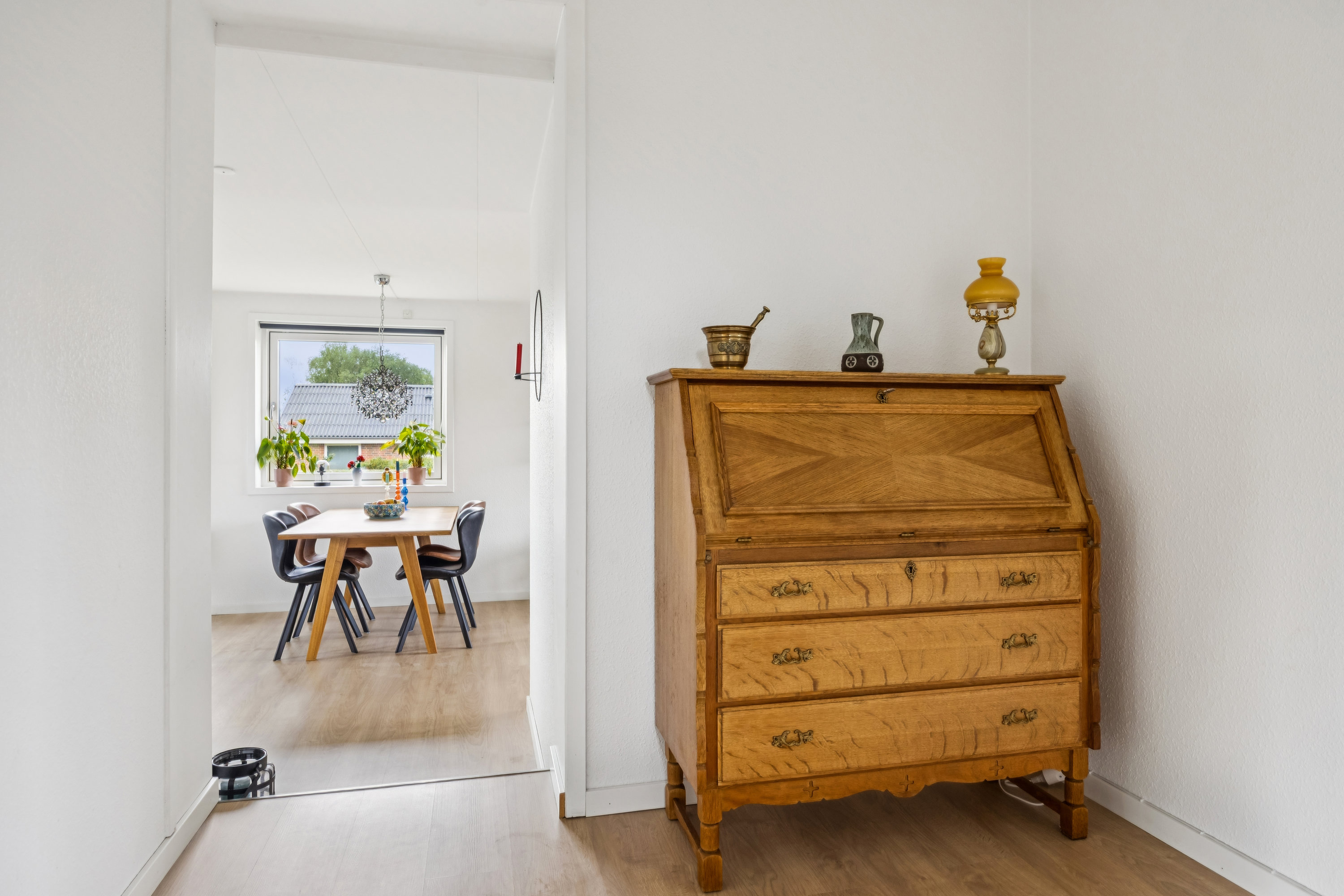 Fremhævet gang billede i fuldskærmstilstand. Billede af Granvænget 16, 8990 Fårup