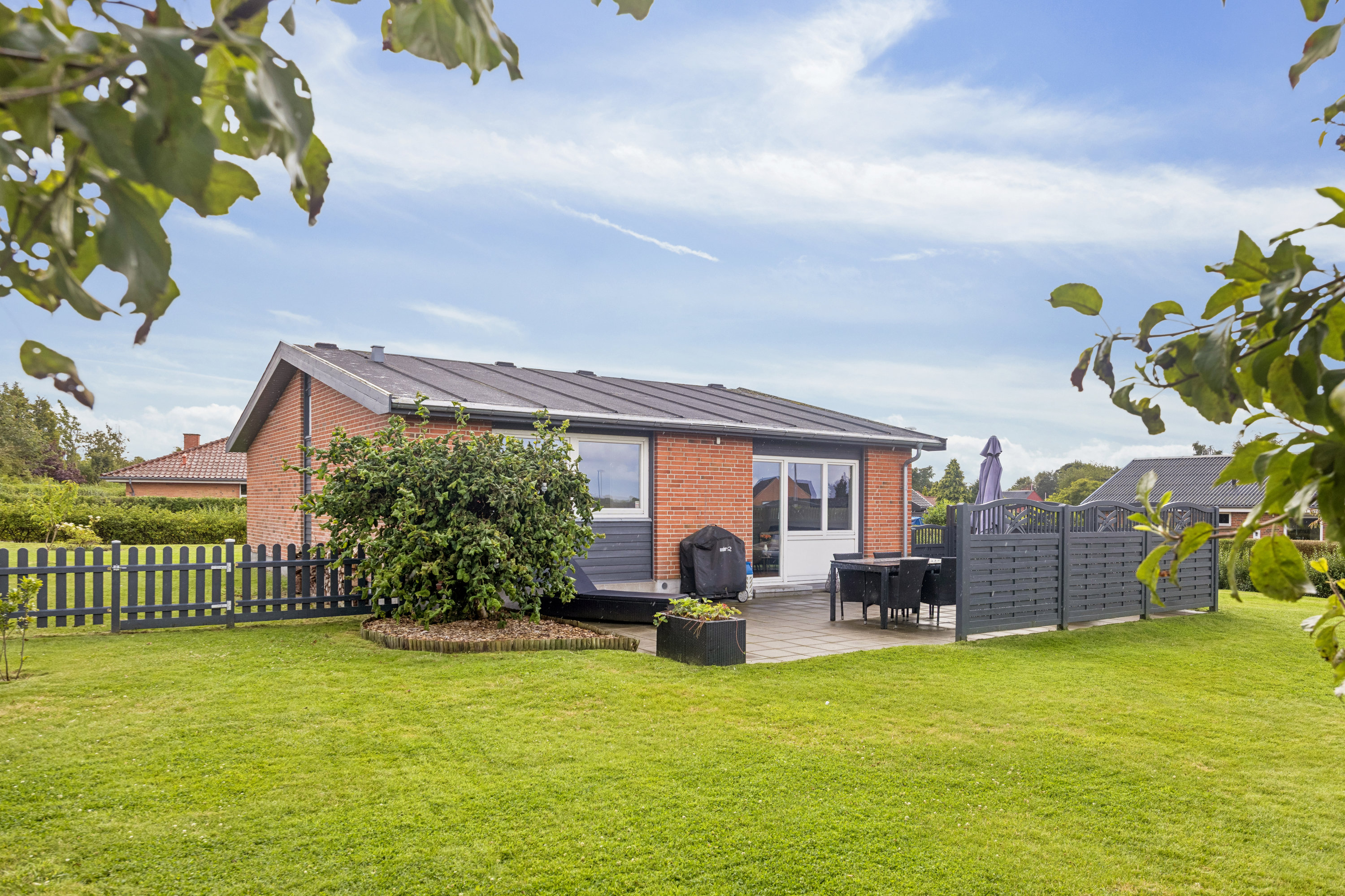 Fremhævet ejendom  billede i fuldskærmstilstand. Billede af Granvænget 16, 8990 Fårup