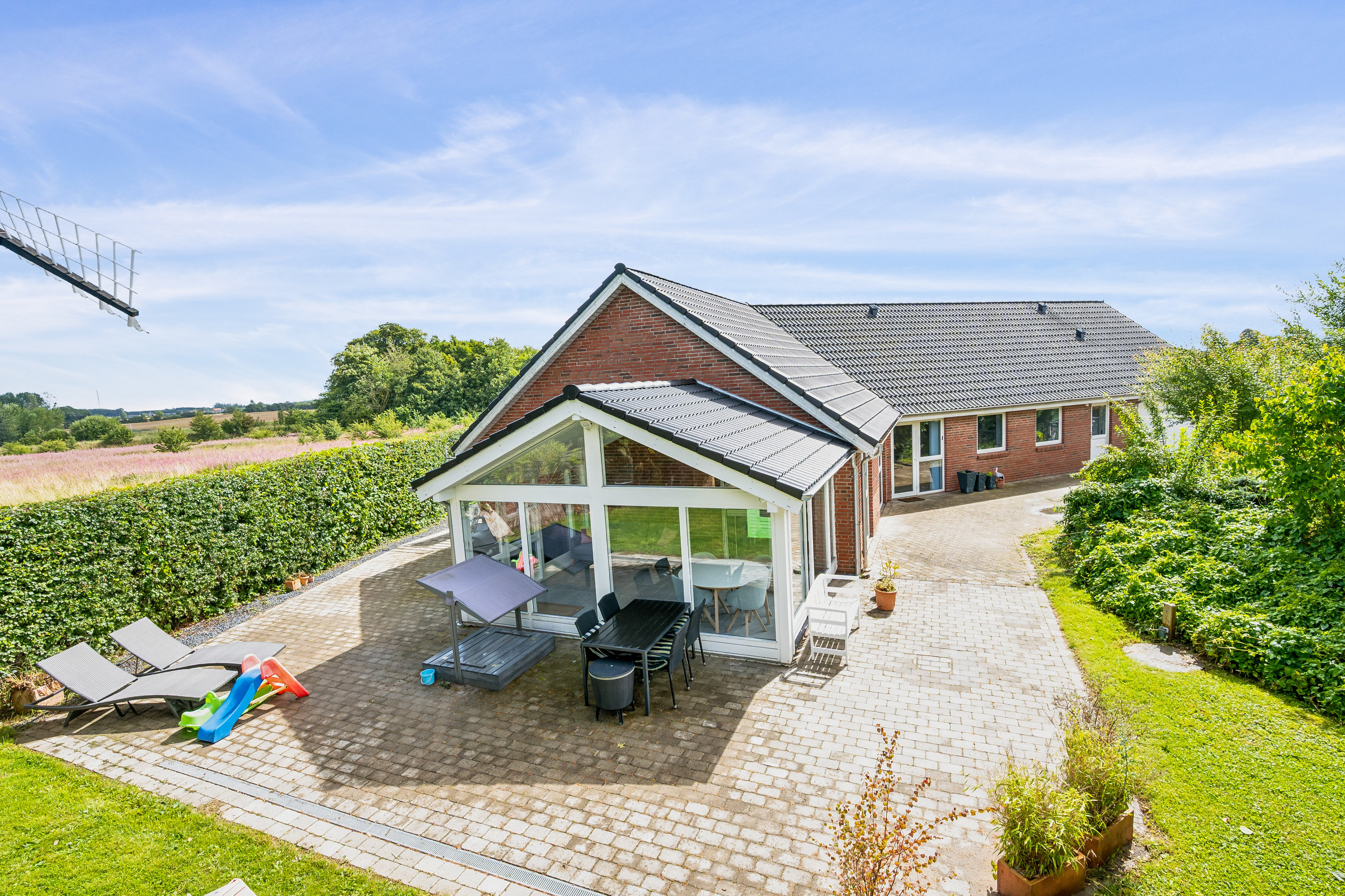 Fremhævet ejendom 1 billede i fuldskærmstilstand. Billede af Egå Møllevej 160, 8250 Egå