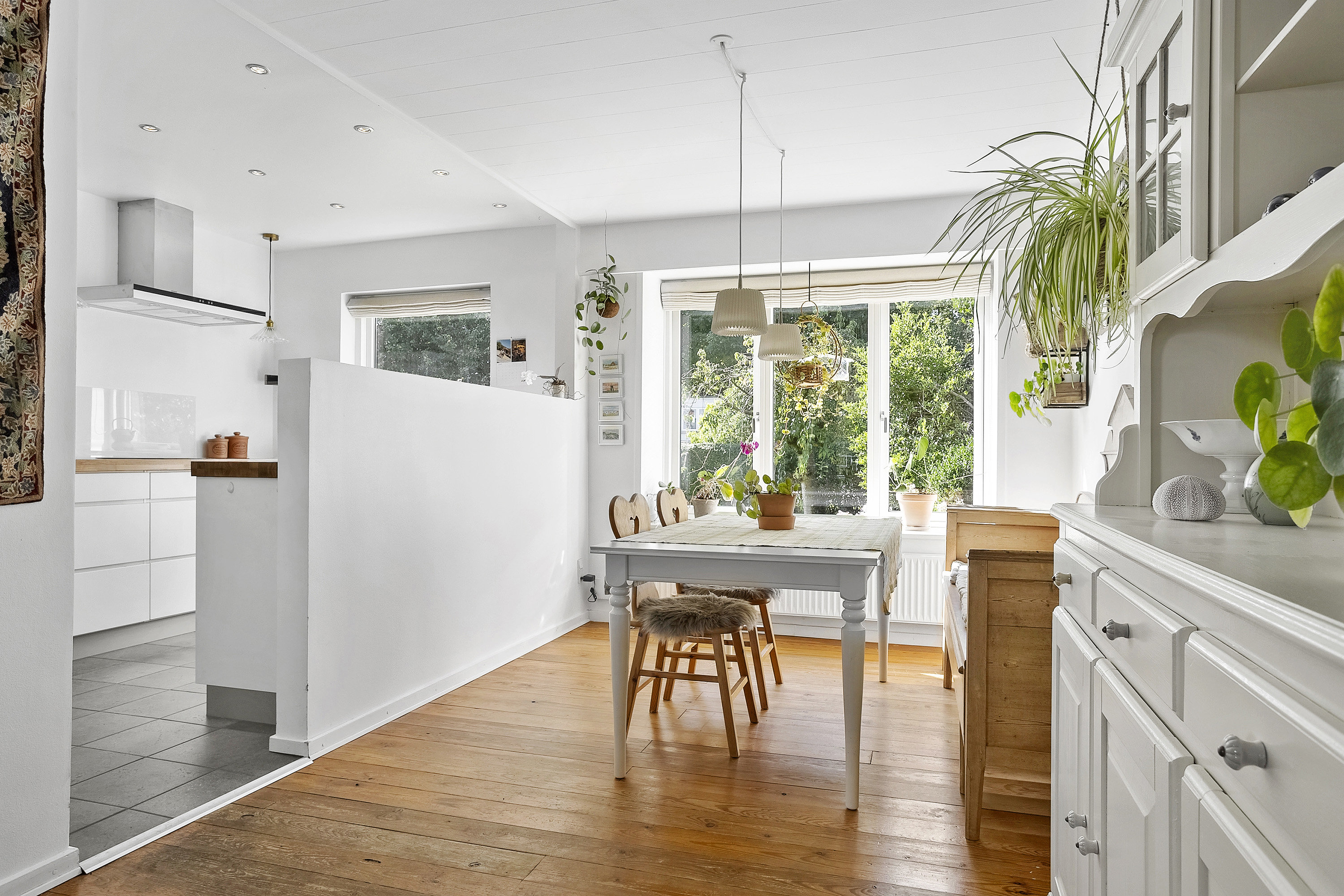 Fremhævet spisestue billede i fuldskærmstilstand. Billede af Hestehaven 32, Marstrup, 6100 Haderslev